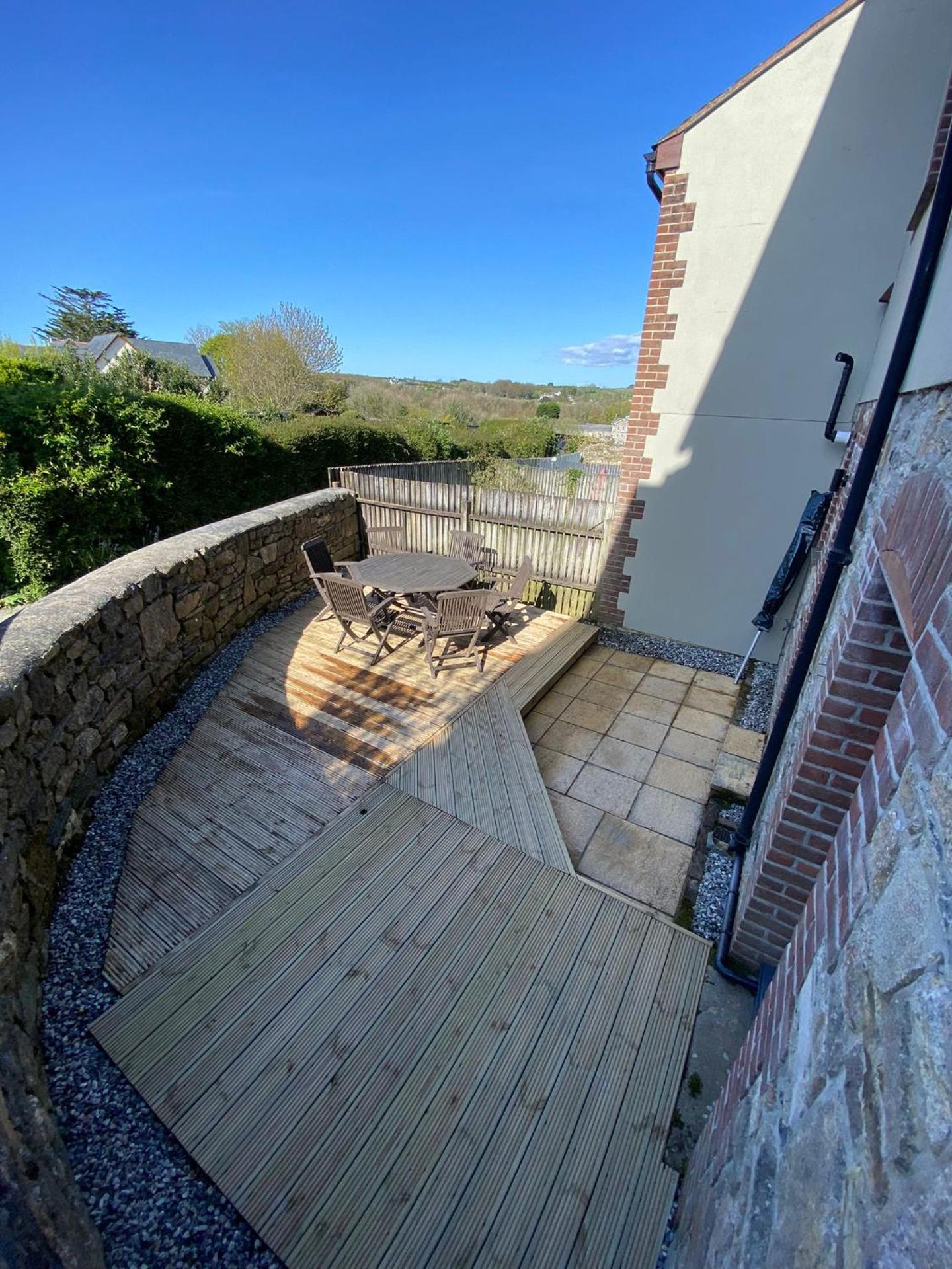 4 Bed House in Lovely Cornish Town