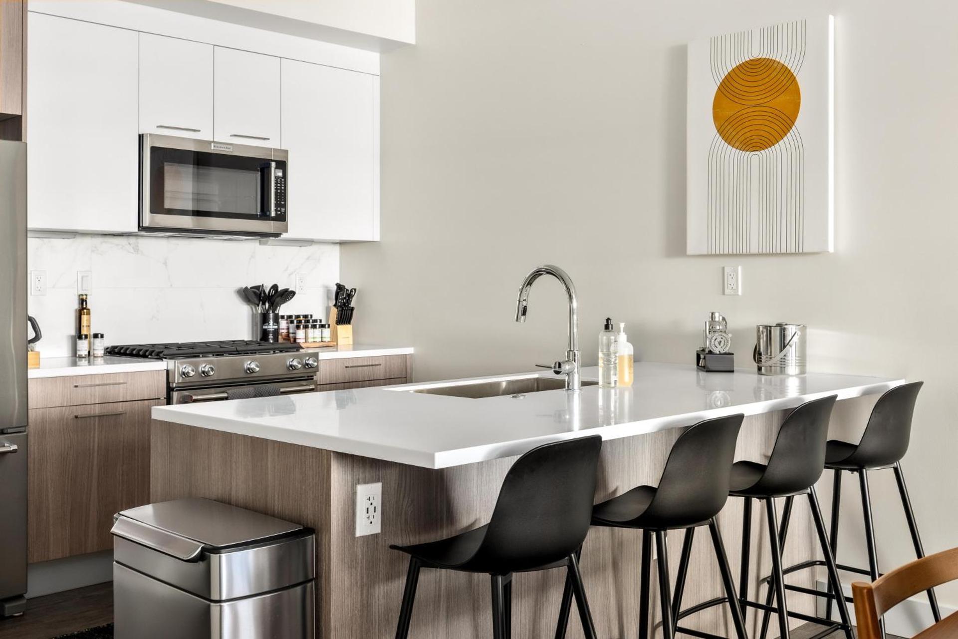 New! Sprawling Floor Plan - Central LoHi - Peloton