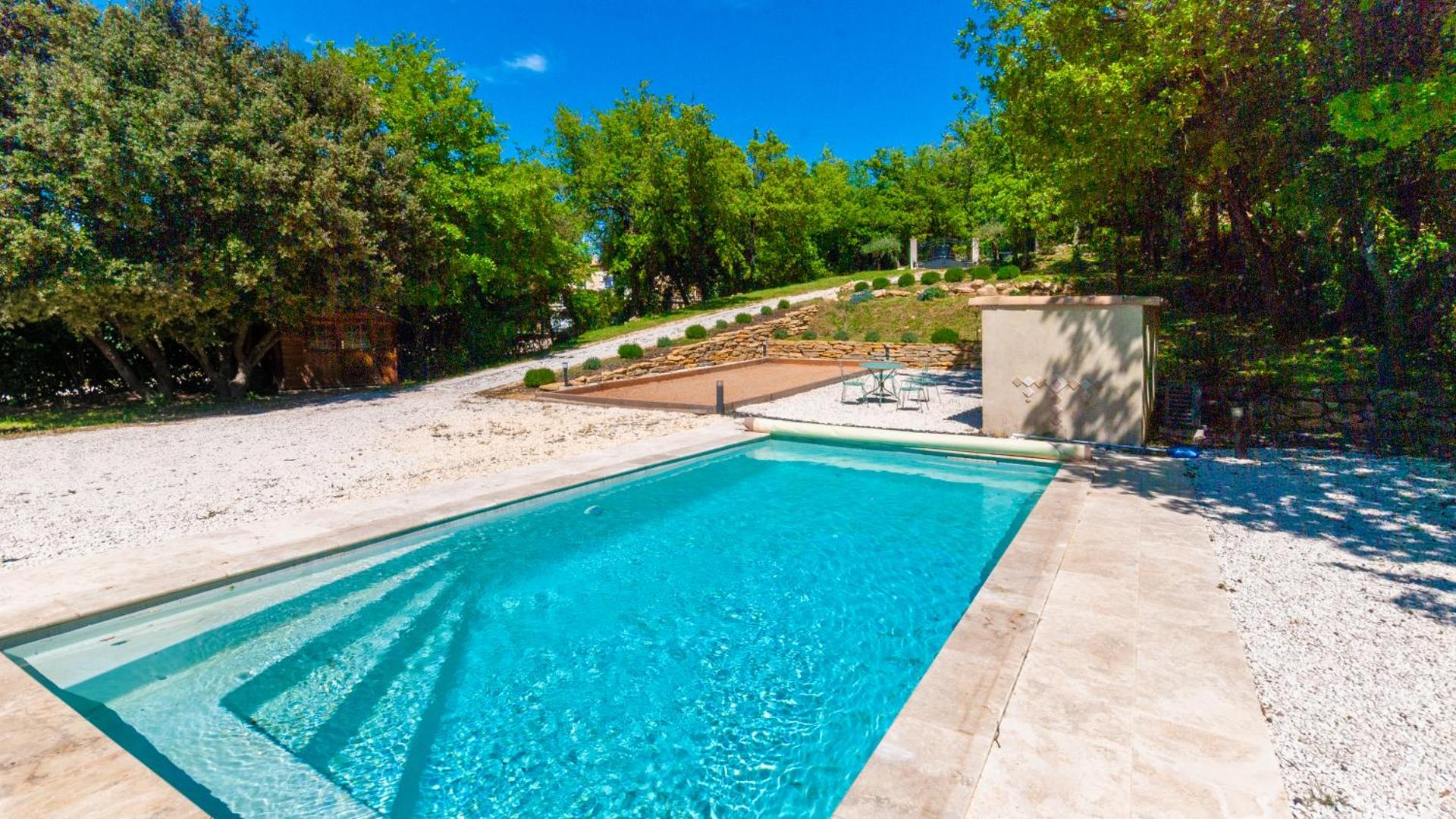 L'oustaou en provence verte