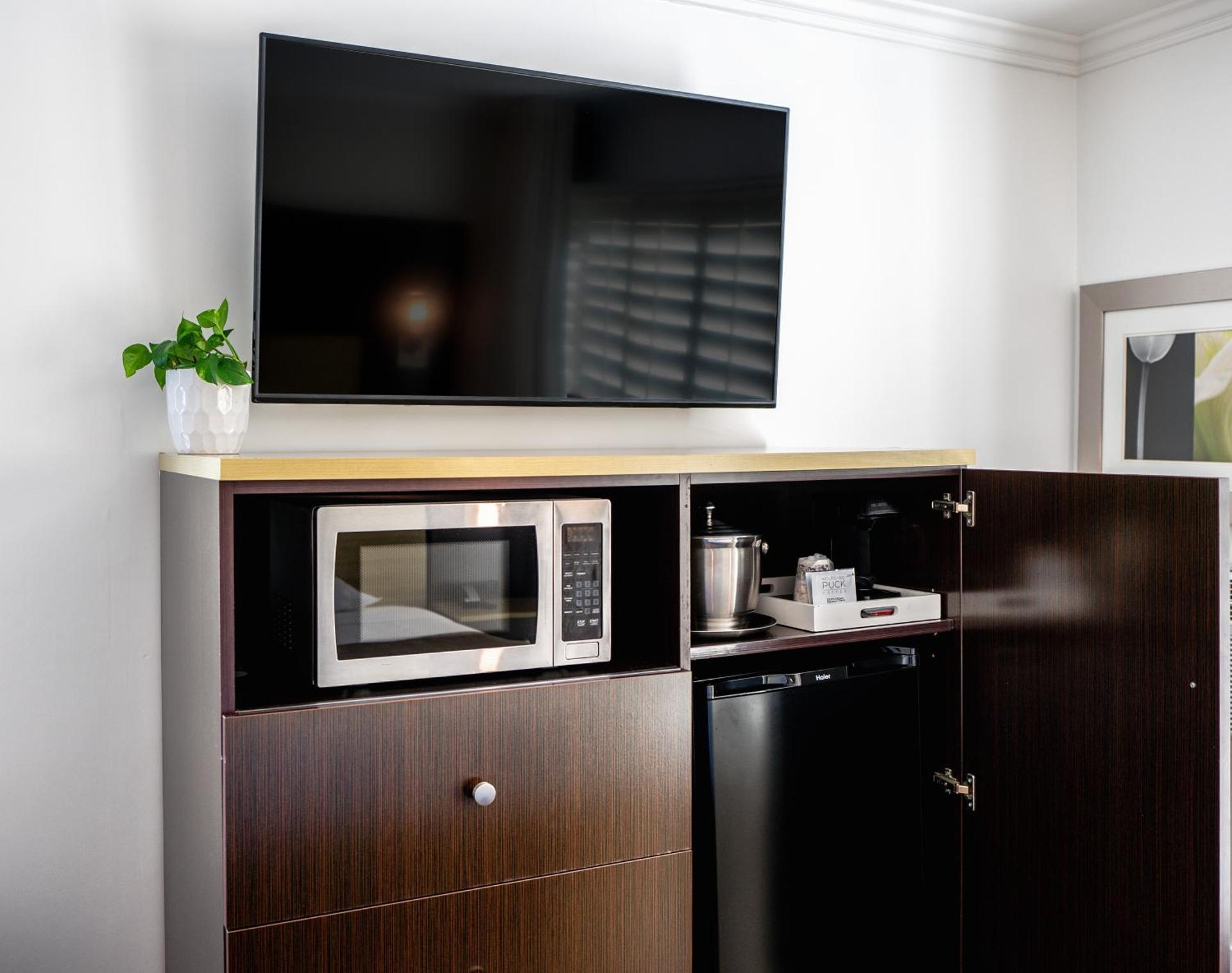 Coffee/tea facilities