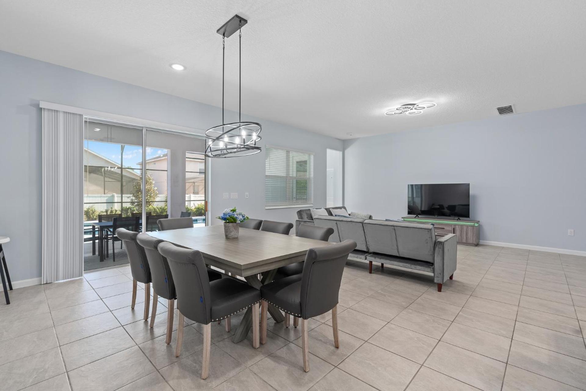 Cozy Master Room with Private Bath