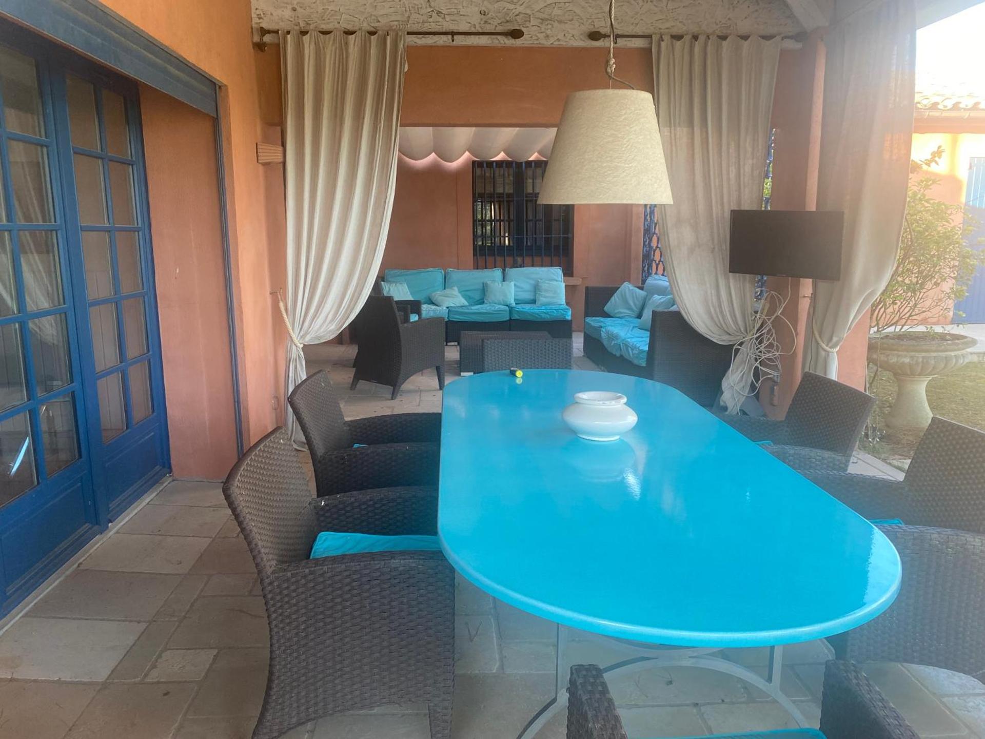 L’Hacienda Francesa