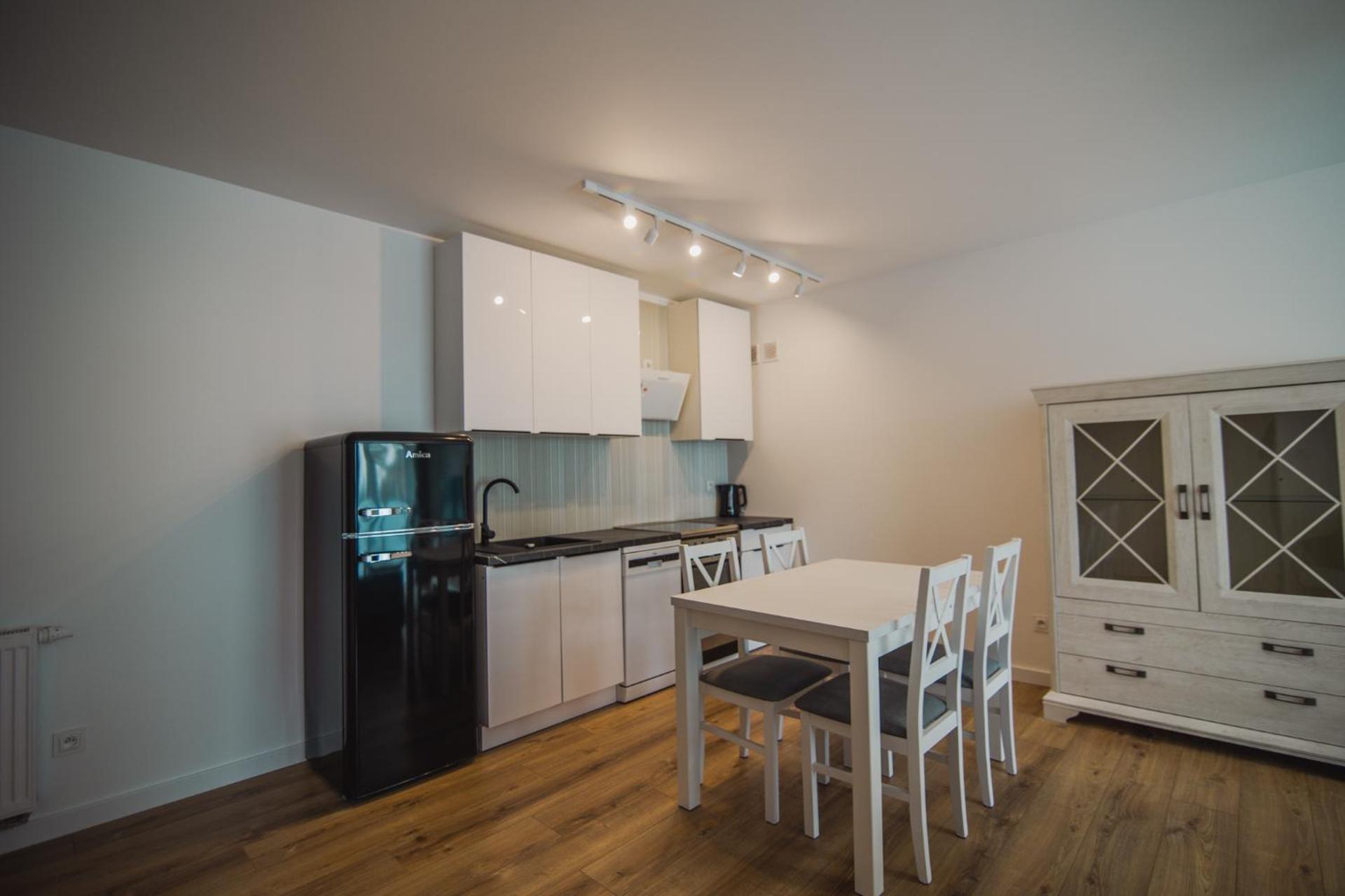 Dom Goscinny Bialy Dworek