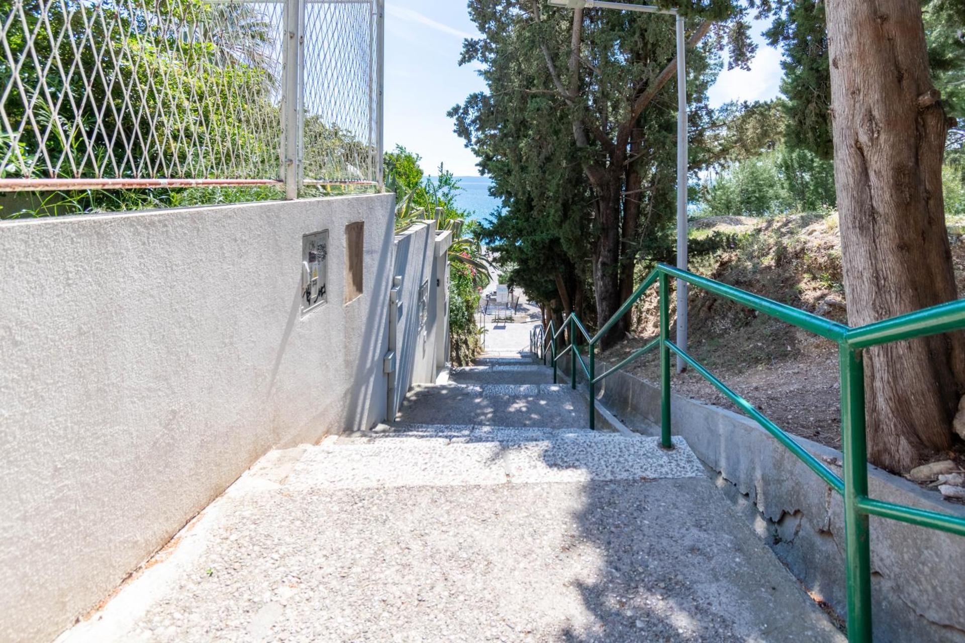 Apartment 30 m from Beach,Makarska,Marija