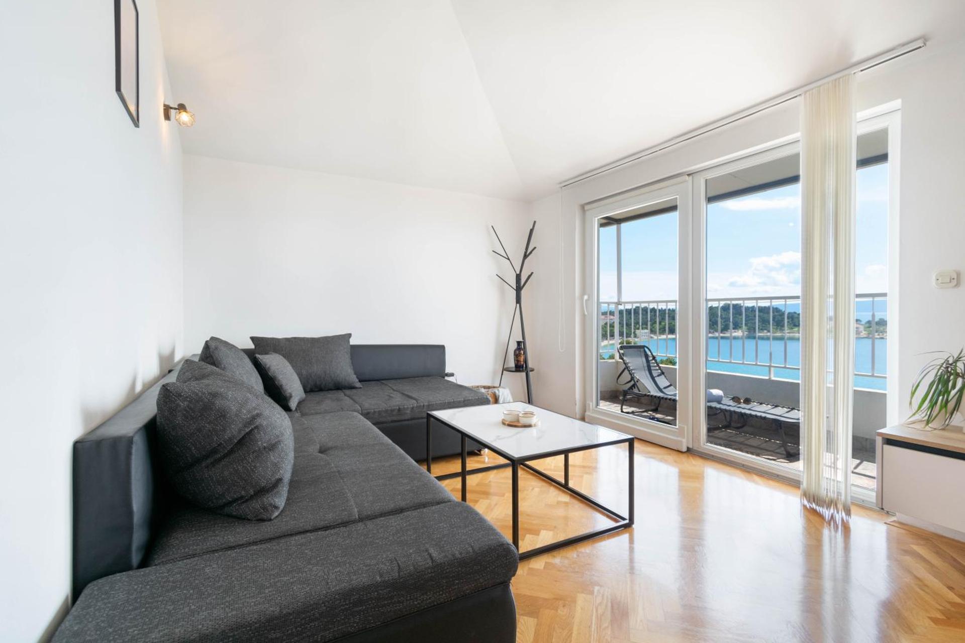 Apartment 30 m from Beach,Makarska,Marija