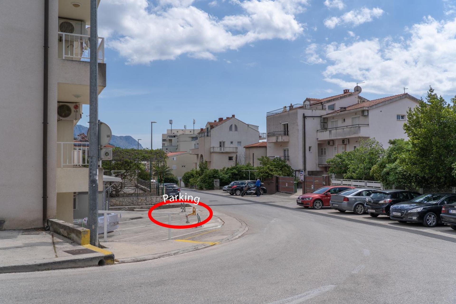 Apartment 30 m from Beach,Makarska,Marija