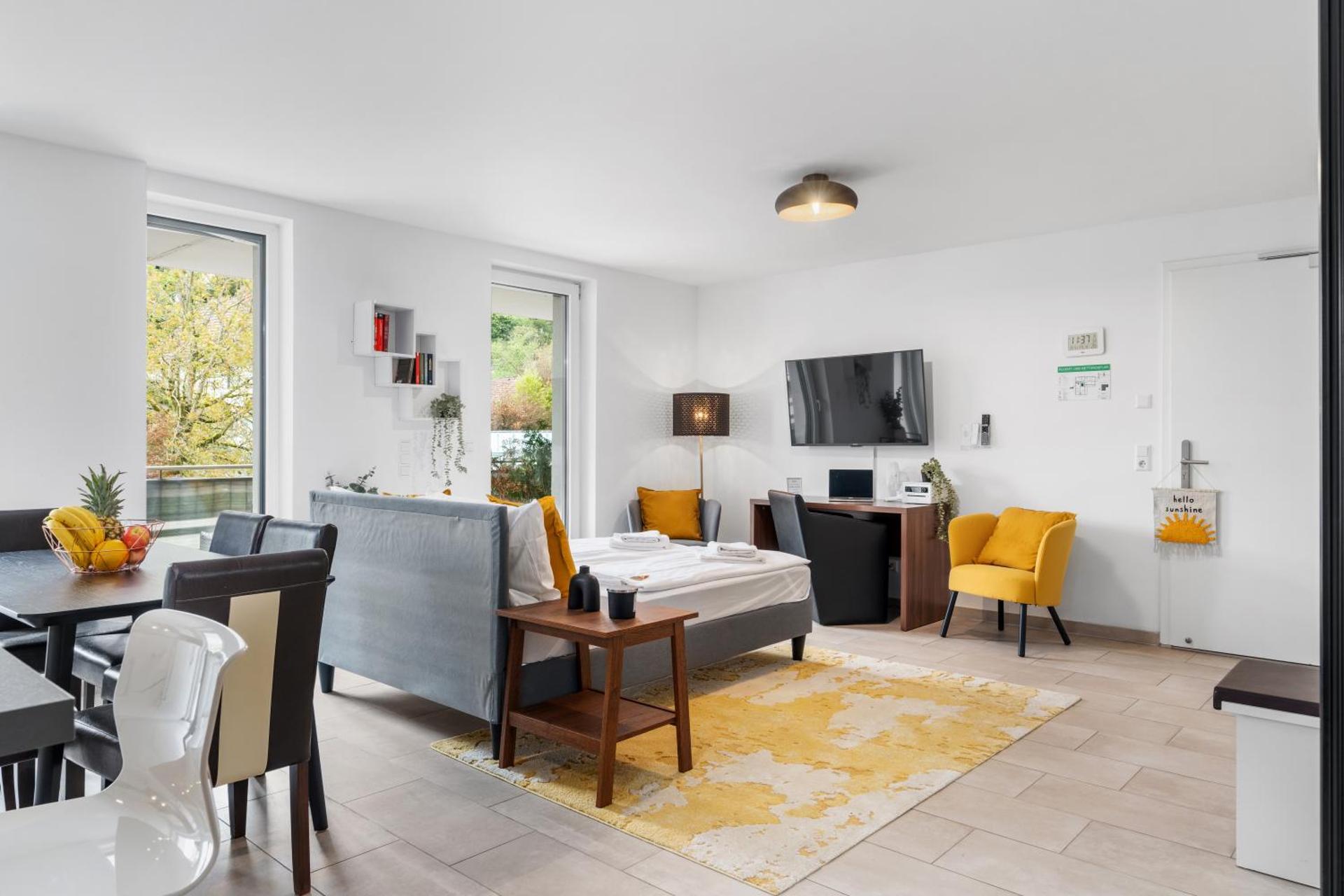 Communal lounge/ TV room