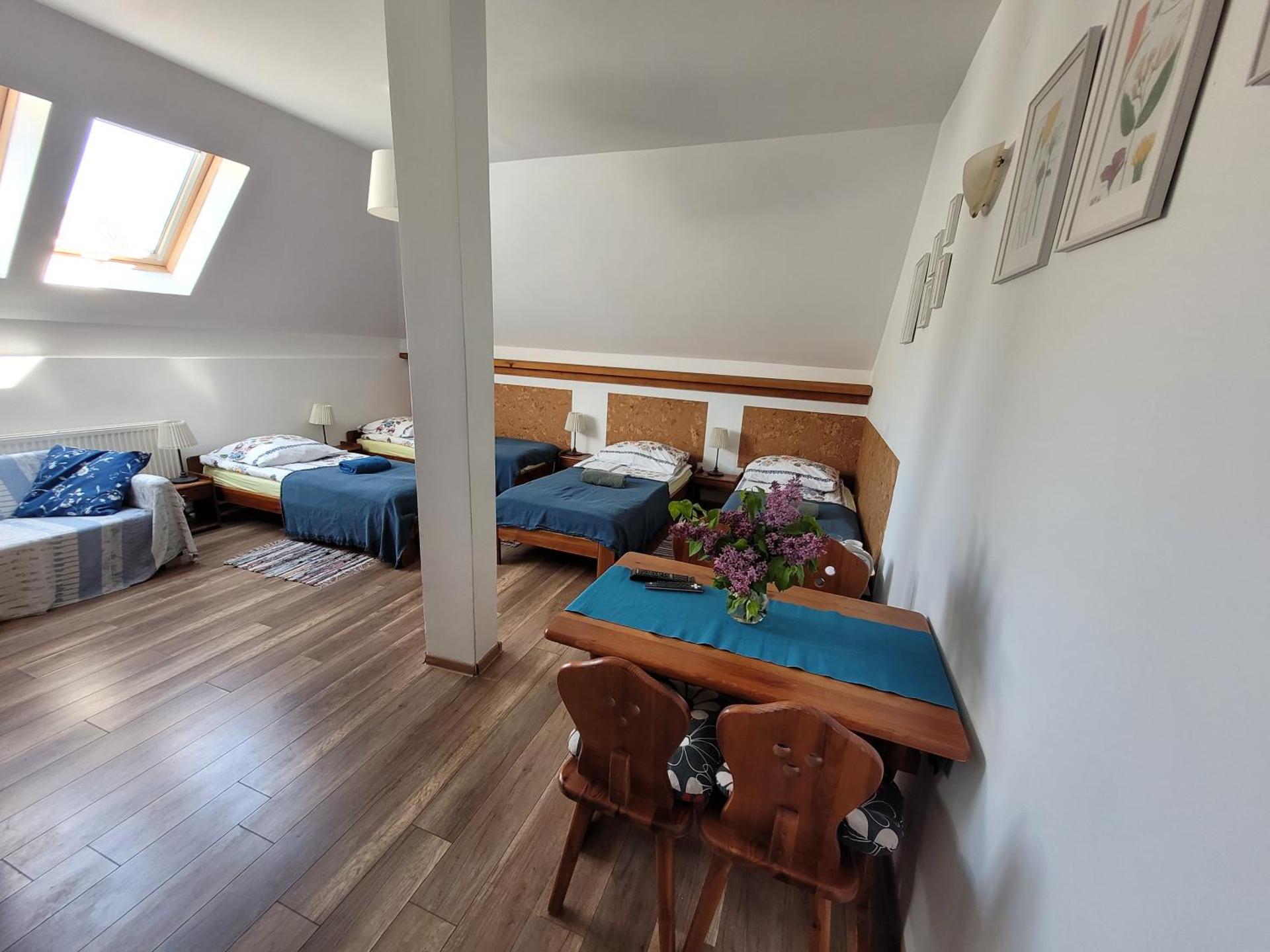 Photo of the whole room