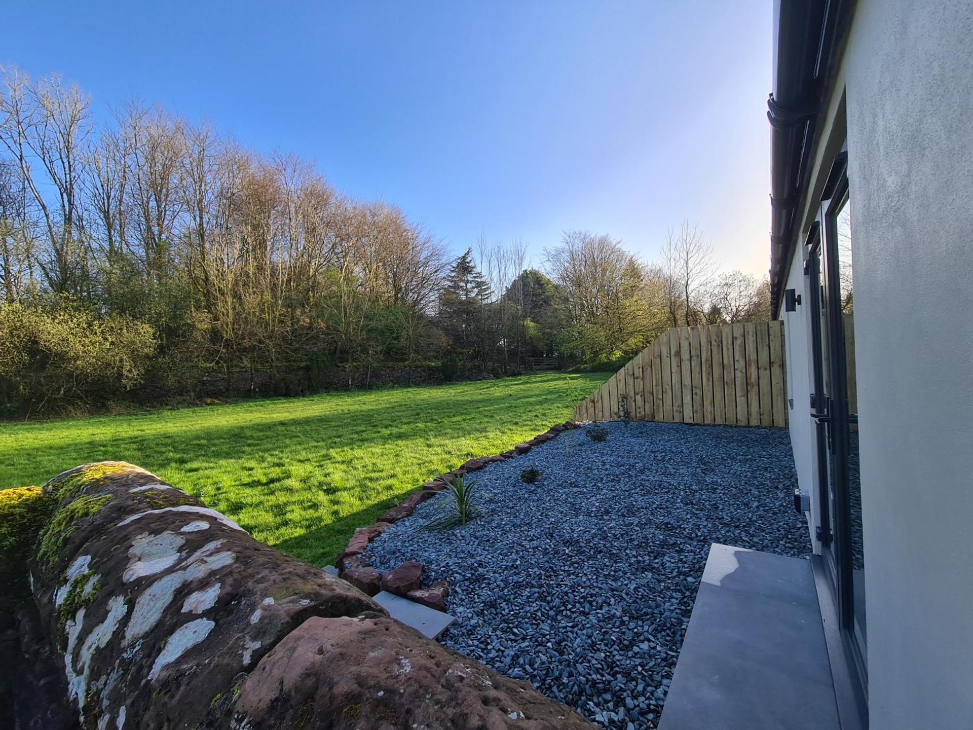 The Nest by Blake view holidays, a peaceful boutique retreat, 3 miles from Ennerdale- small twin or king bed available