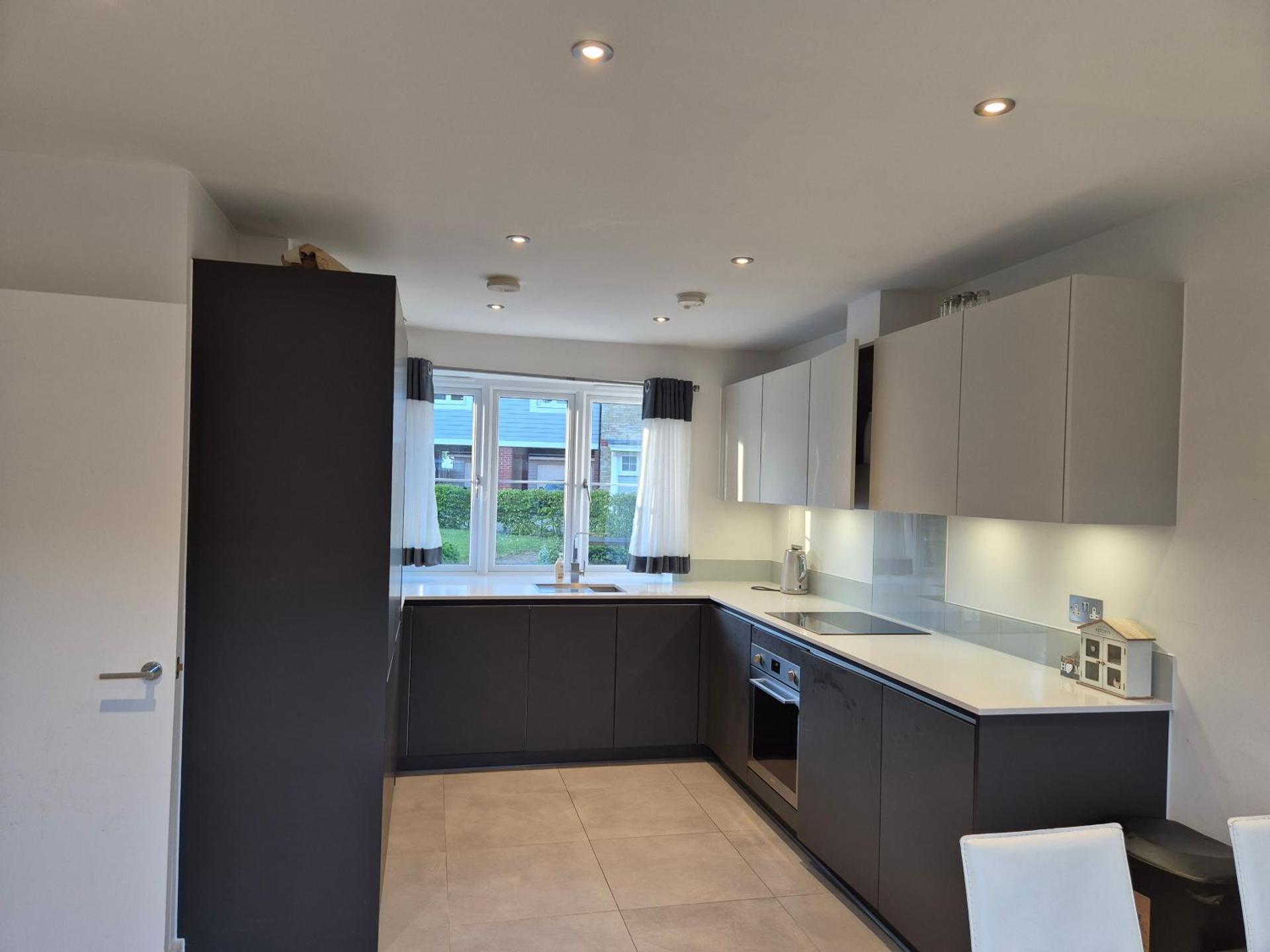 Double Room in a shared 4 bedroom family home in Broomfield