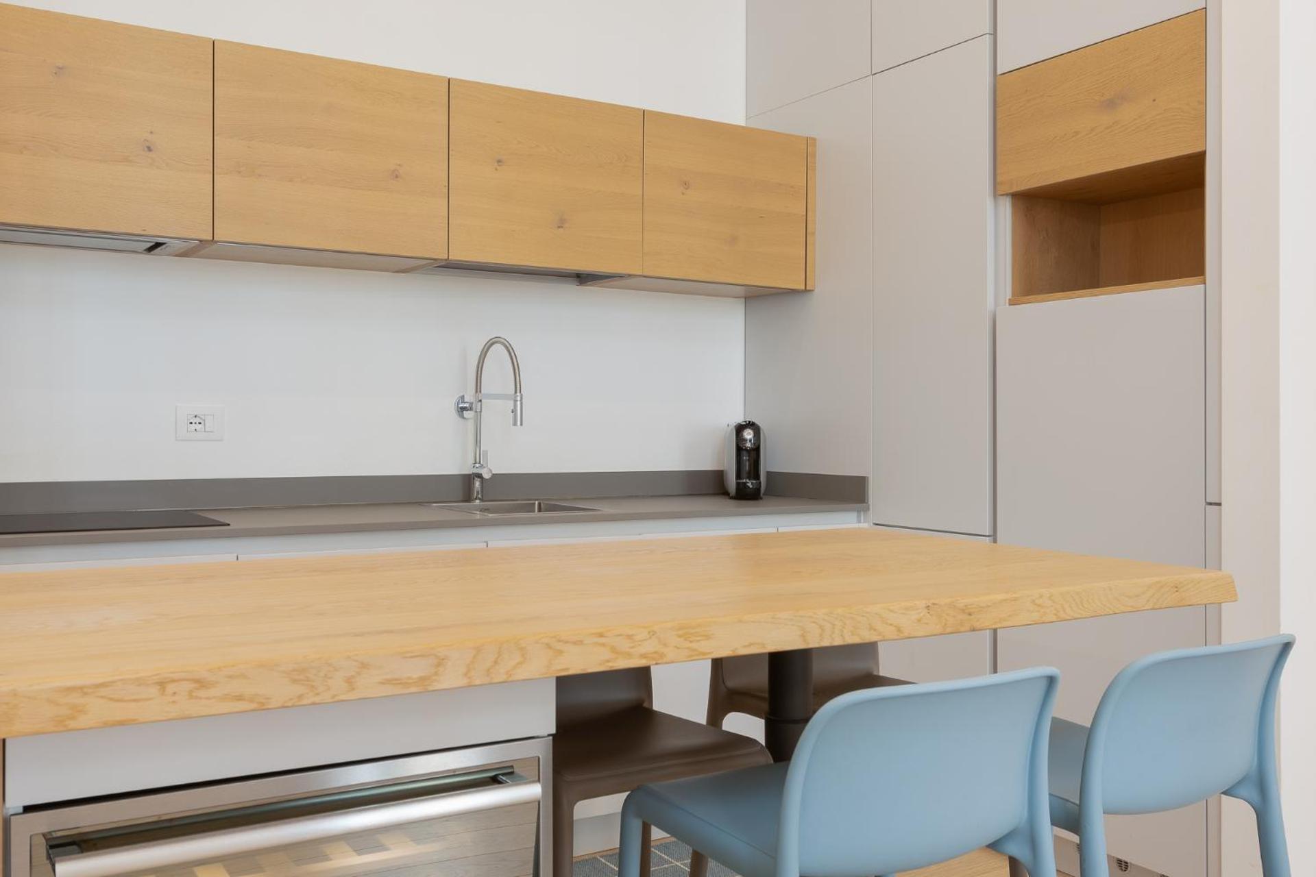 Kitchen or kitchenette