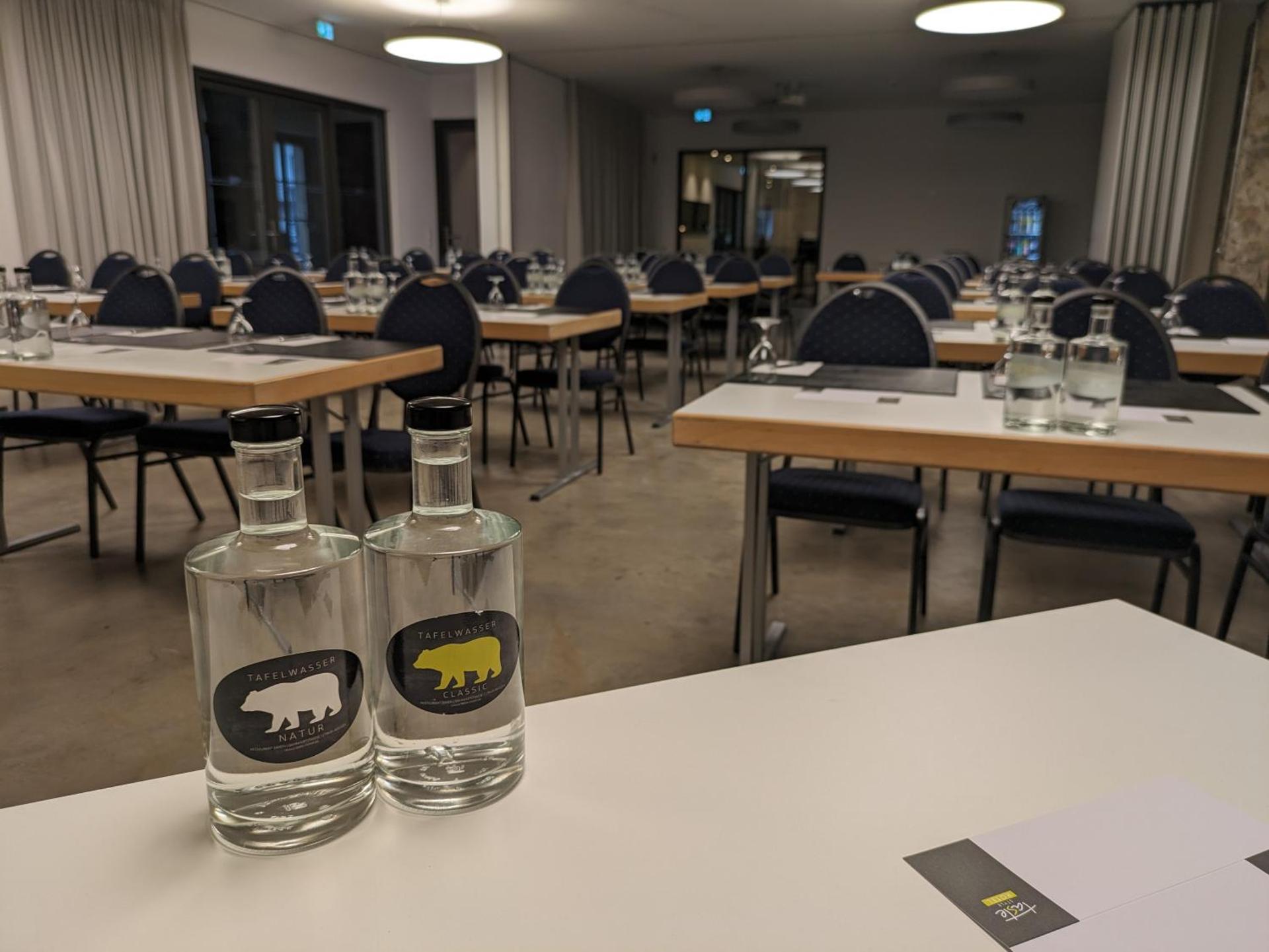 Meeting/conference room