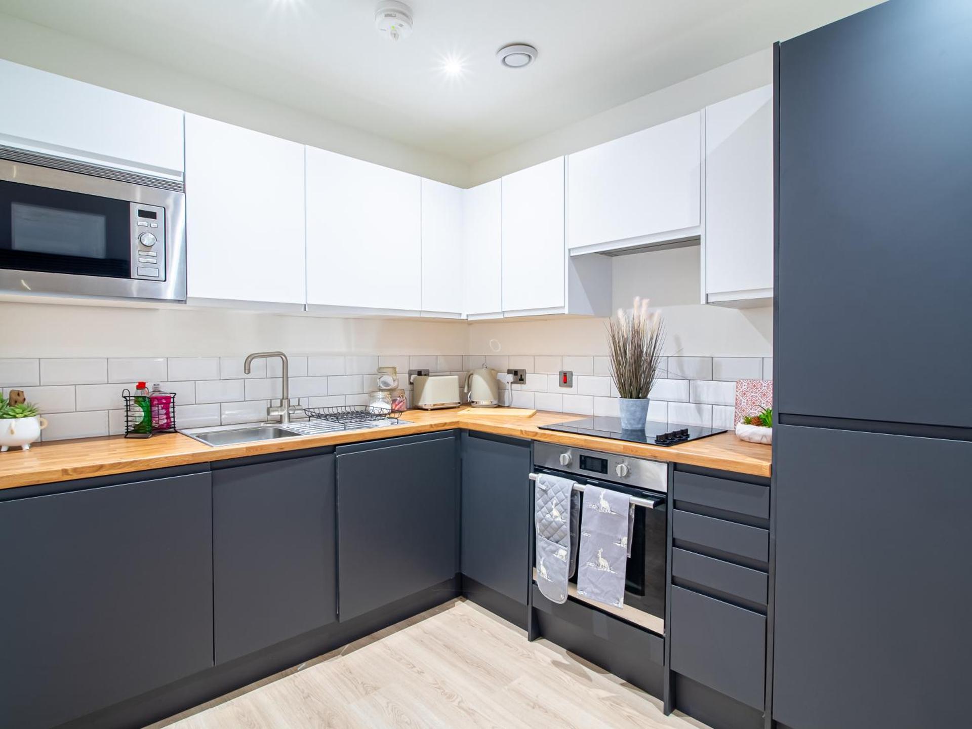 Kitchen or kitchenette