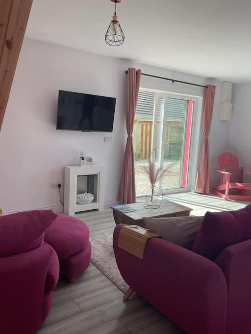 Casa Rosa Rural home Walk home includes steep hill and dark country road so car recommended