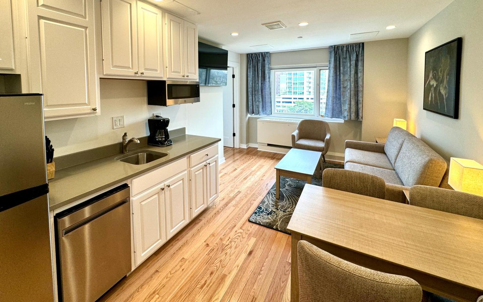 Kitchen or kitchenette