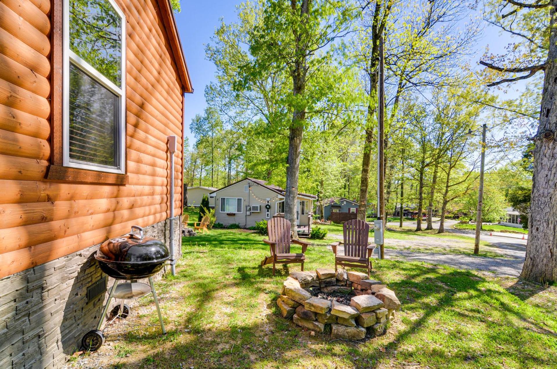 Somerset Cabin, Close to Lake Access!