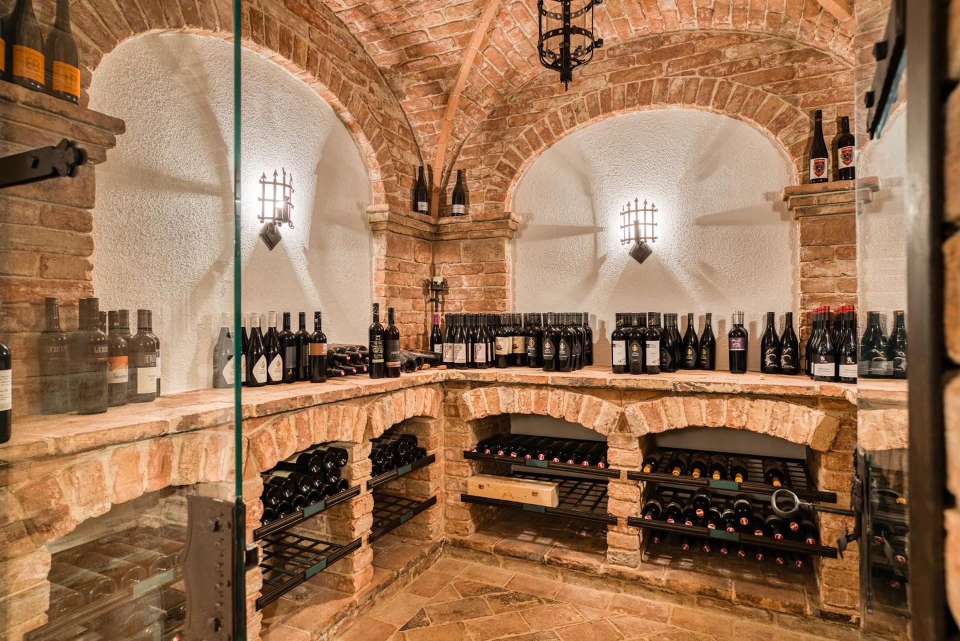 Banquet/Function facilities