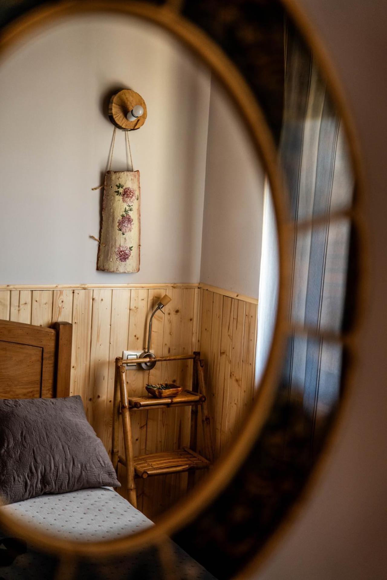 Casa rural Los Cántaros. Zarapicos