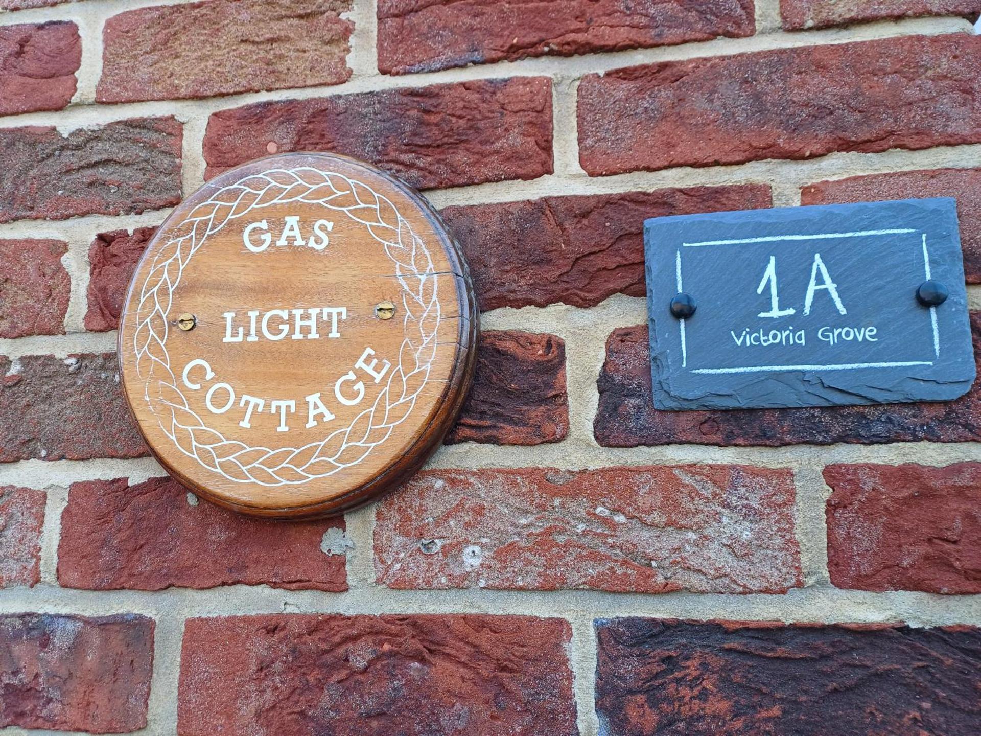 Central Ripon - Sleeps 3 - Garden - Pet Friendly