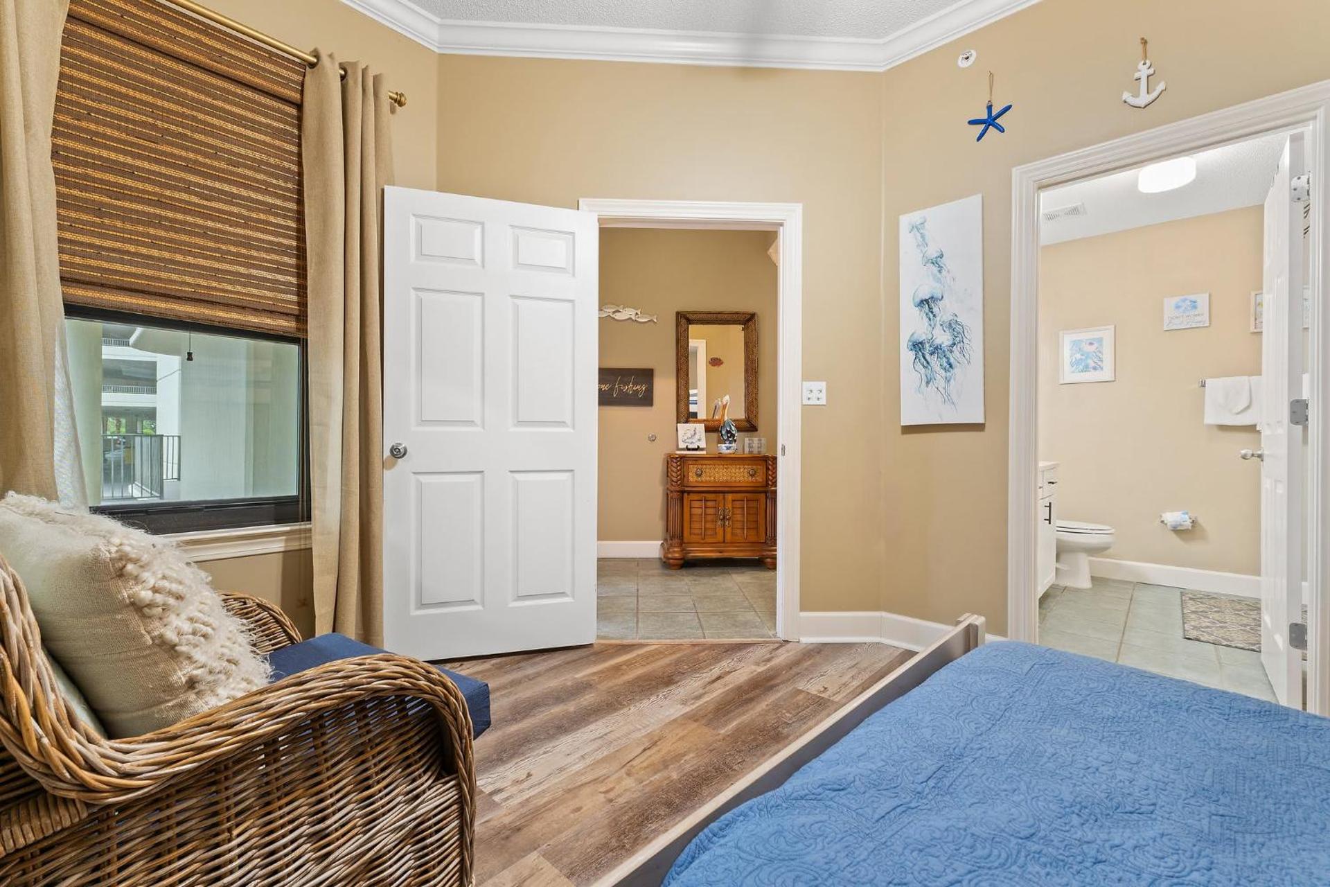 Phoenix On The Bay 1108 by Vacation Homes Collection