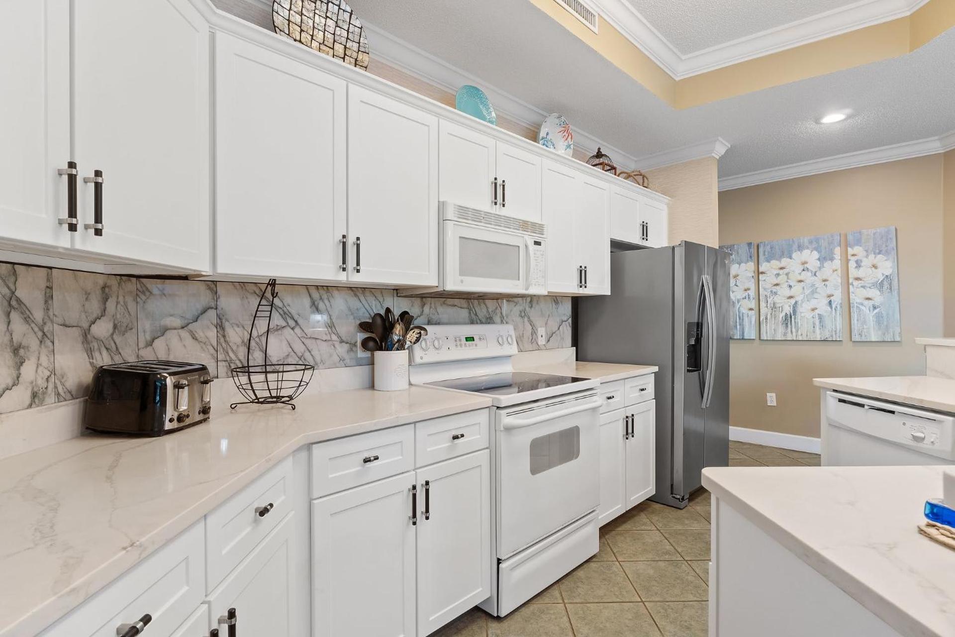 Phoenix On The Bay 1108 by Vacation Homes Collection