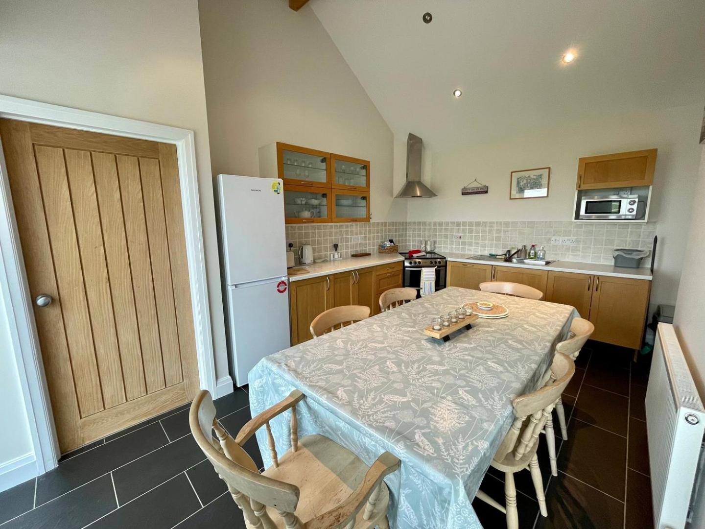 Cosy barn with views in Wick Vale of Glamorgan