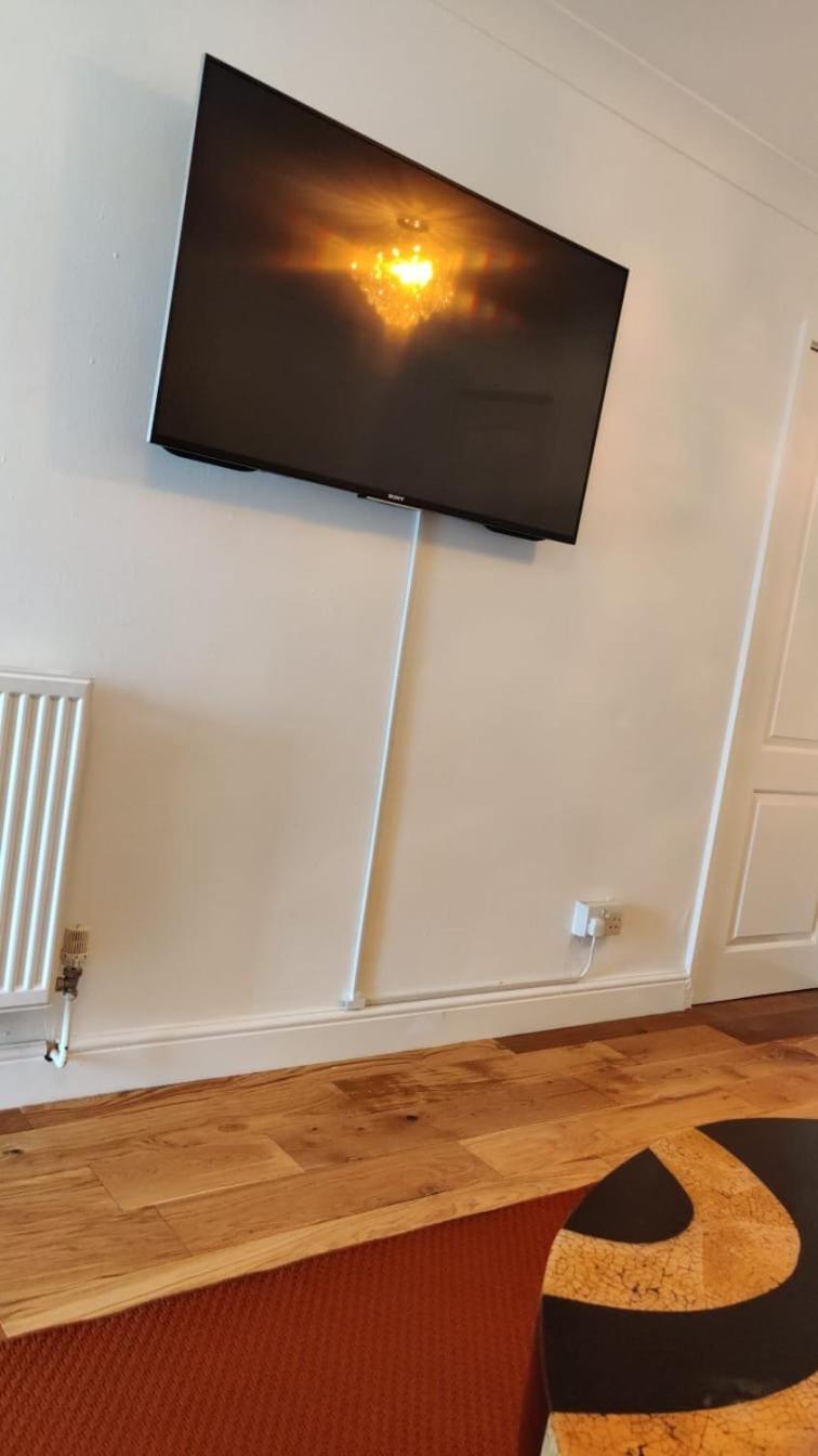 2 bed Solihull near NEC Airport, JLR, Resort Wrld