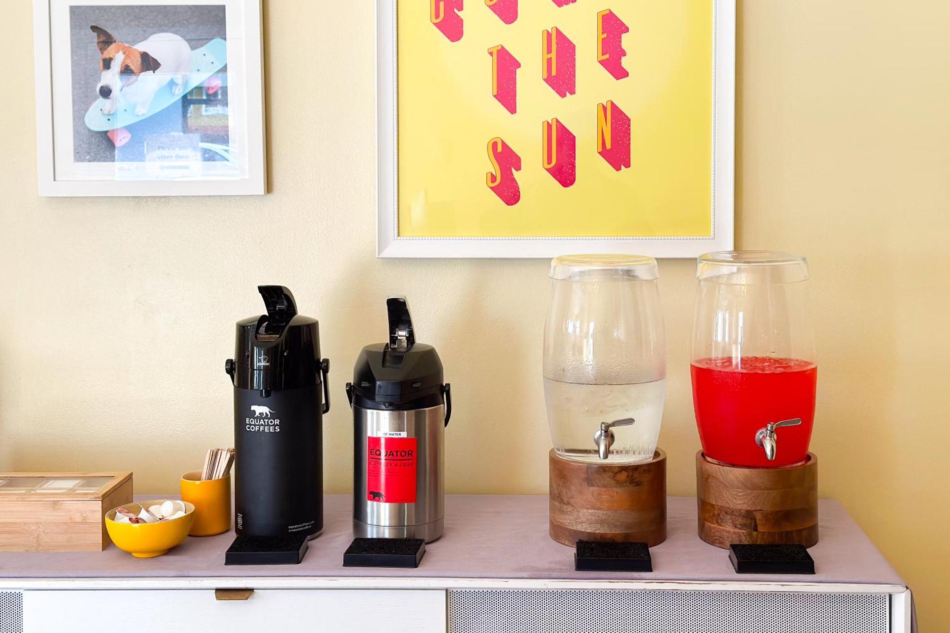 Coffee/tea facilities