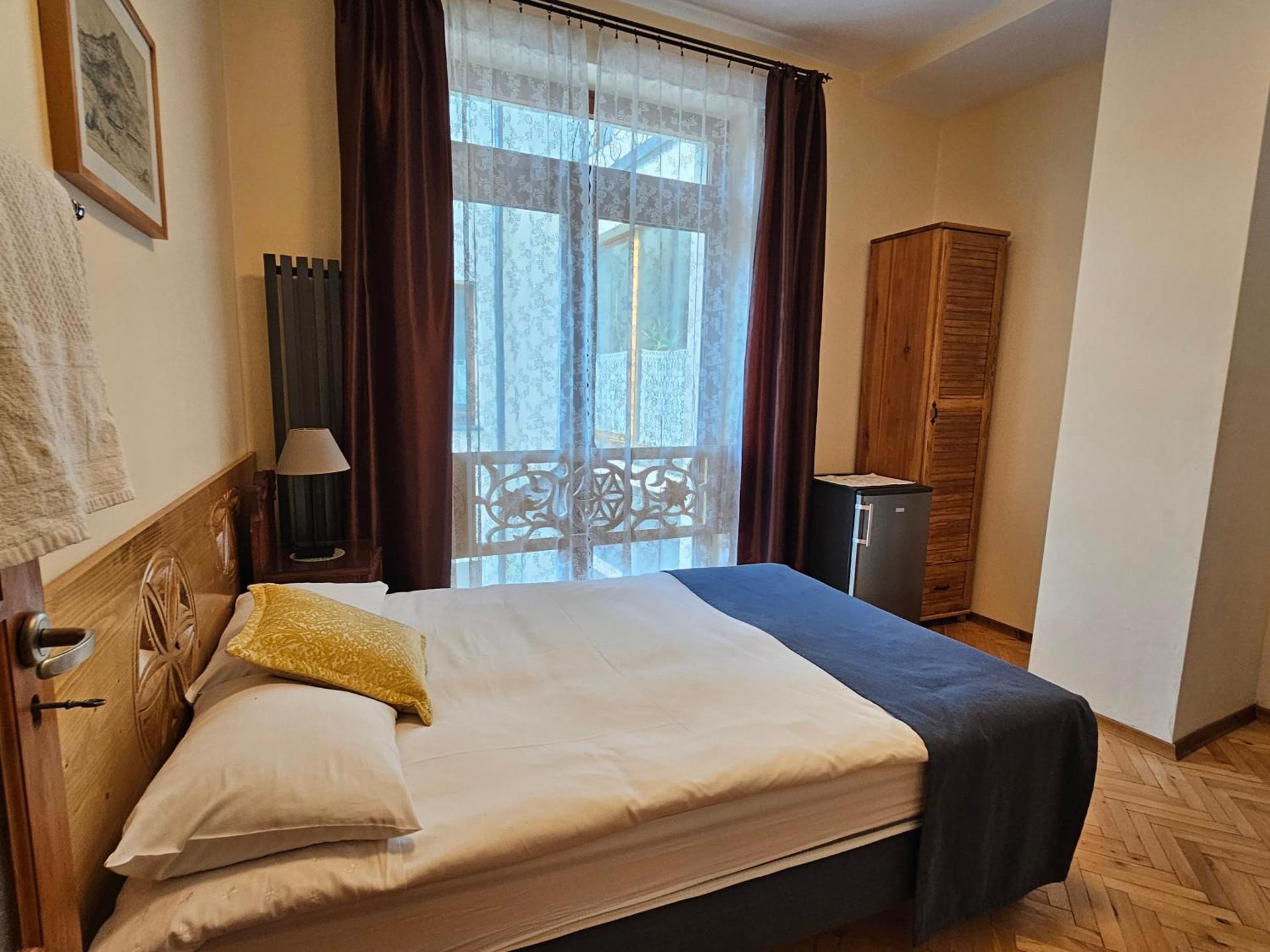 Pokoje i Apartamenty Krupówki 36