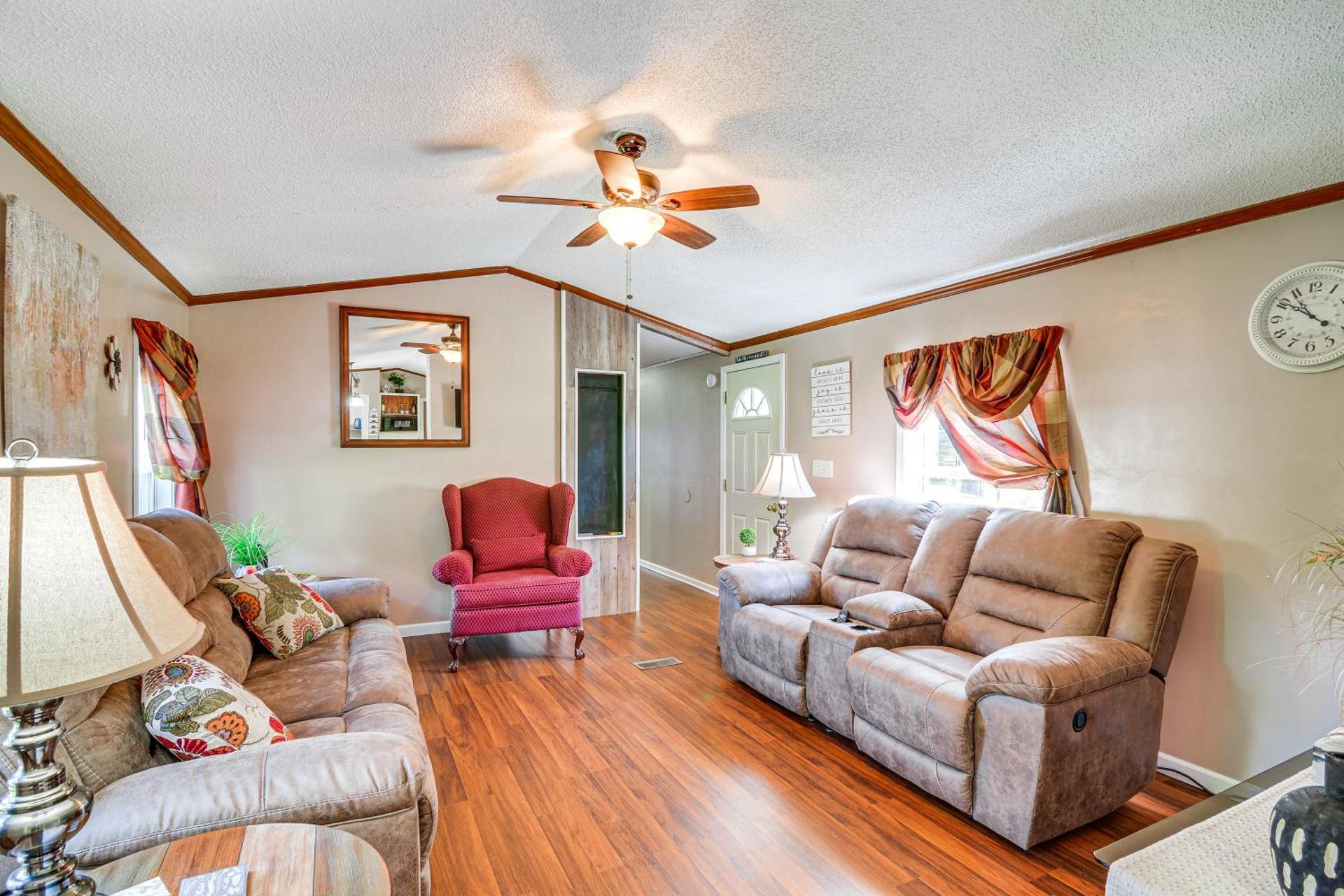 Pet-Friendly Corbin Vacation Rental about 4 Mi to Town