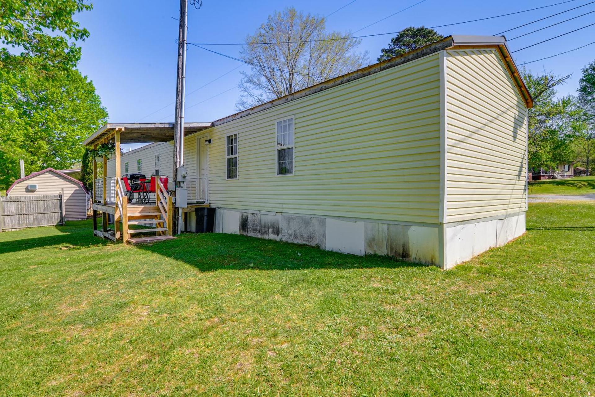 Pet-Friendly Corbin Vacation Rental about 4 Mi to Town