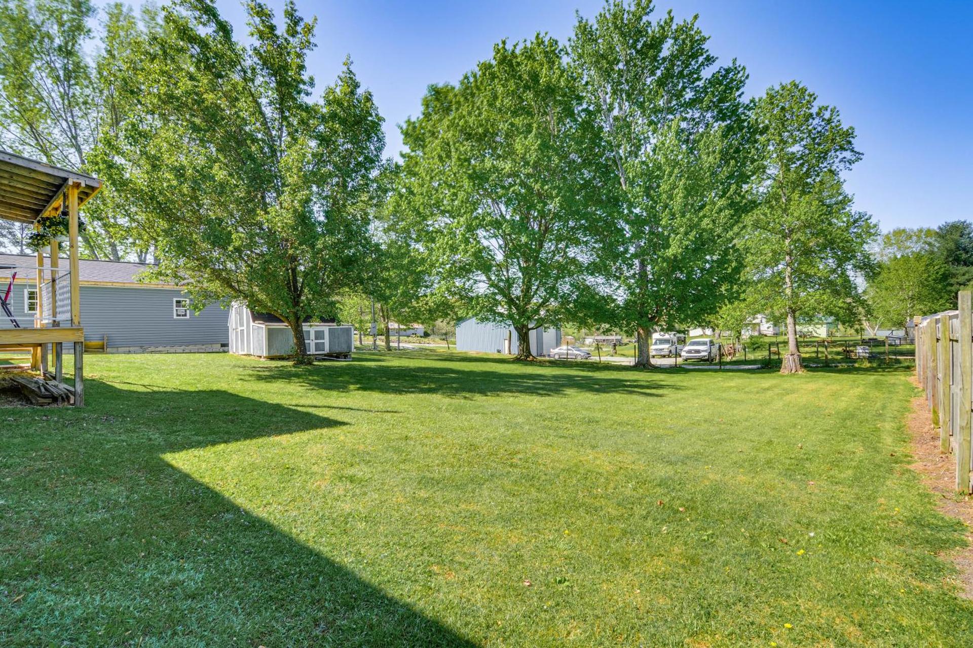 Pet-Friendly Corbin Vacation Rental about 4 Mi to Town