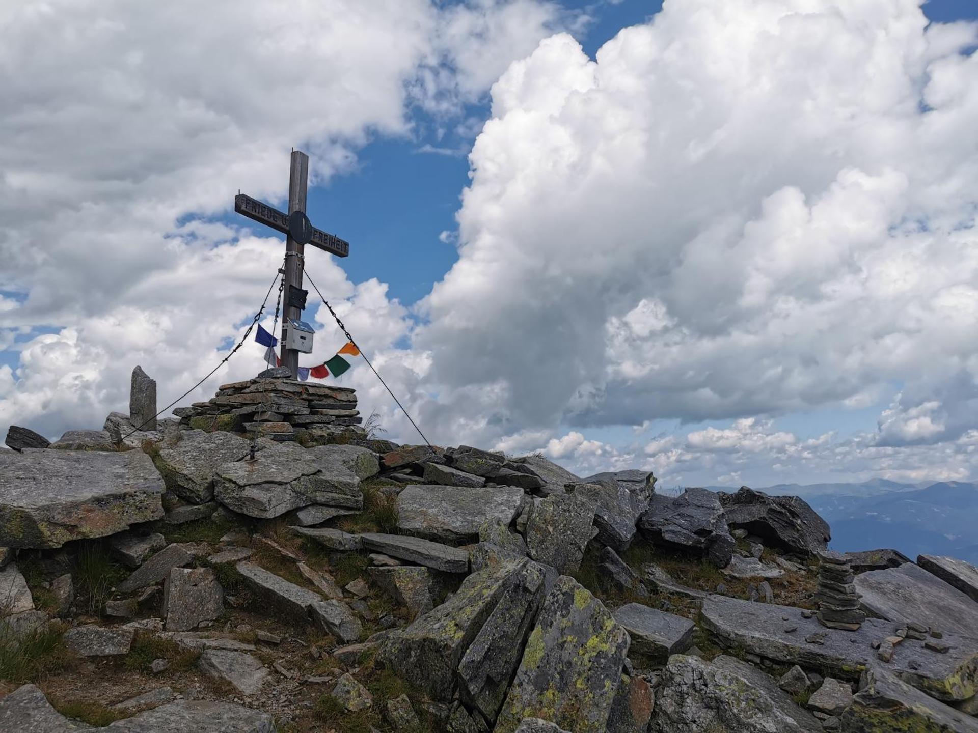 Modern Studio Perauer