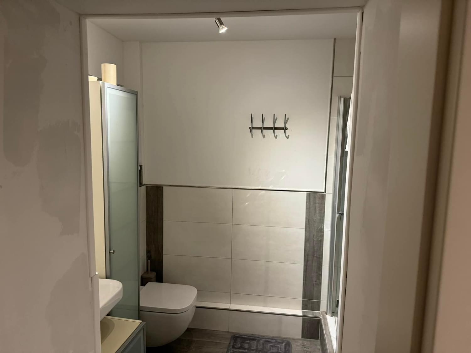 Ellada Restaurant & Hotel