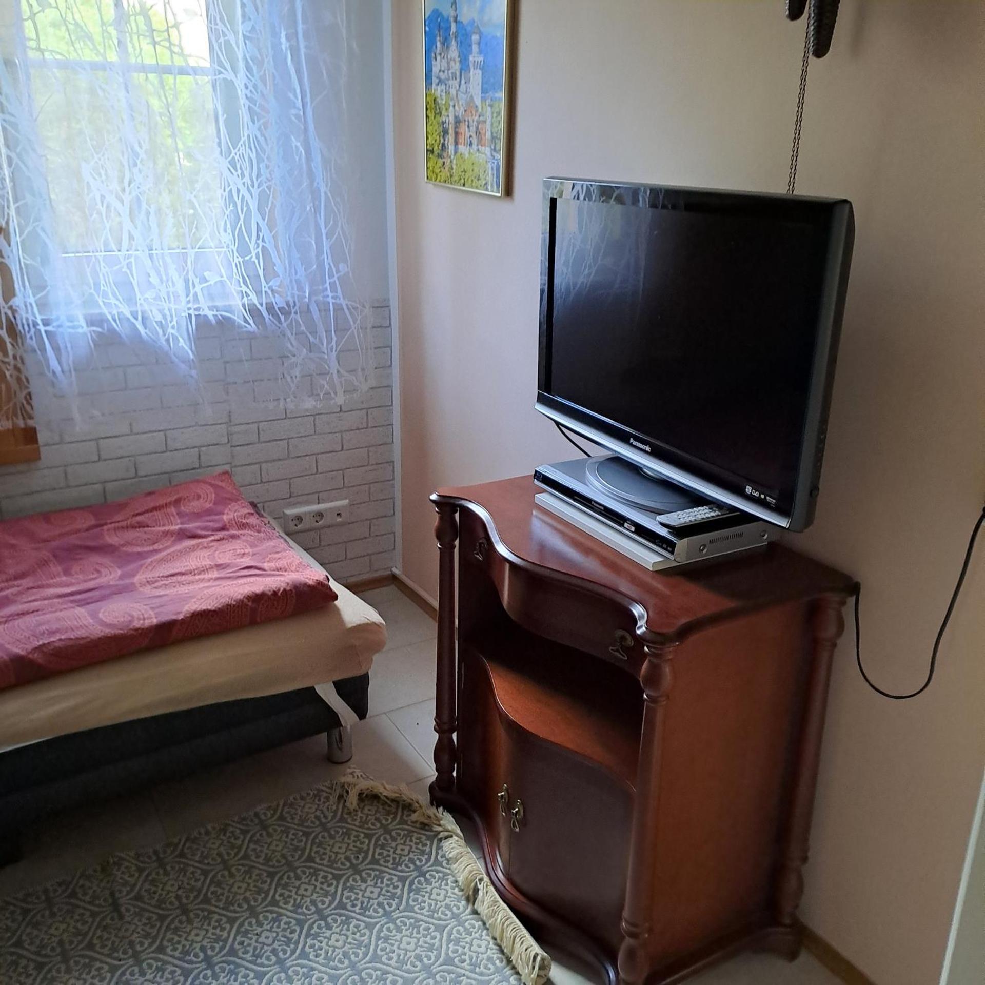 Häuschen am Waldrand