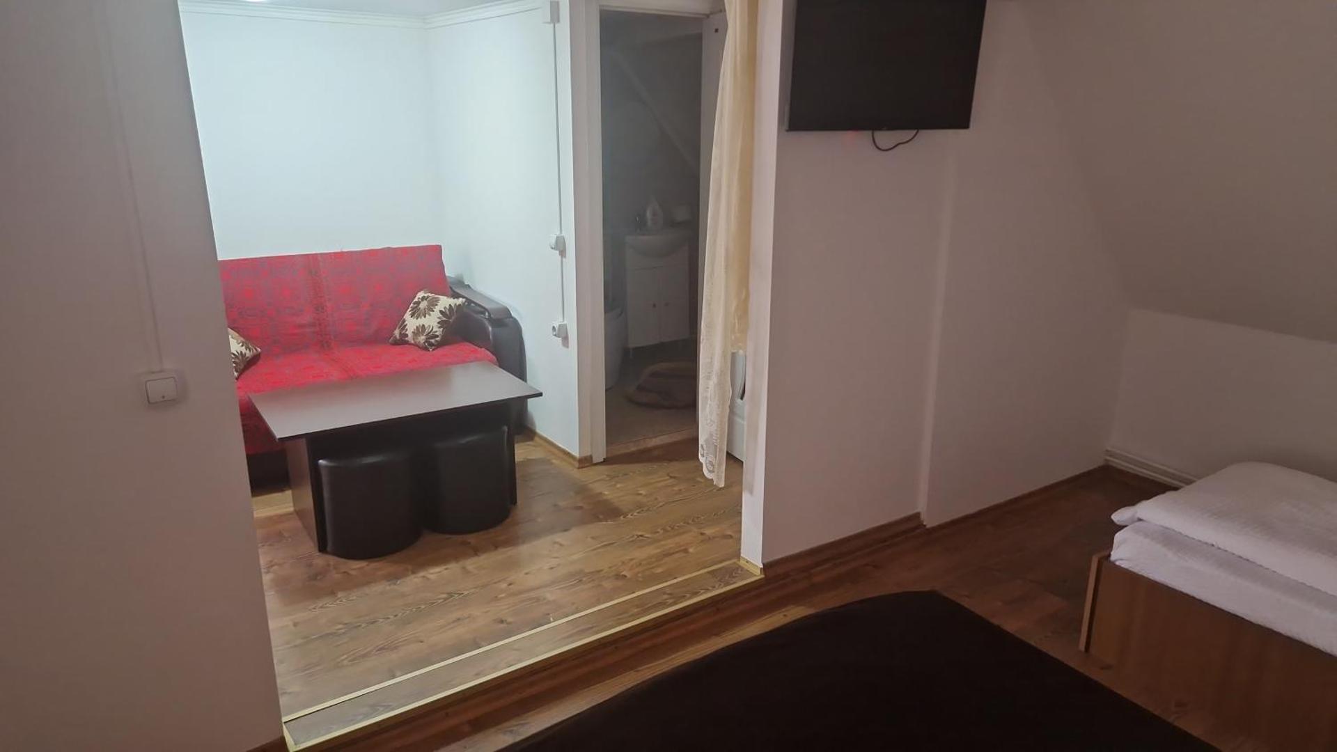 Triple Room with Private Bathroom