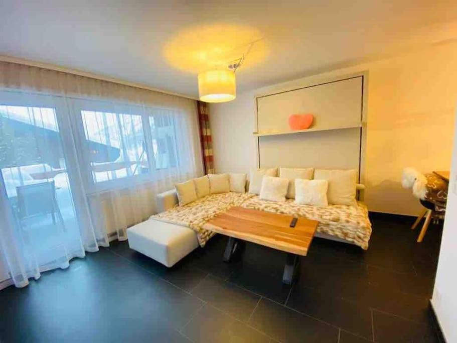 CLABINA - Studio lumineux et calme