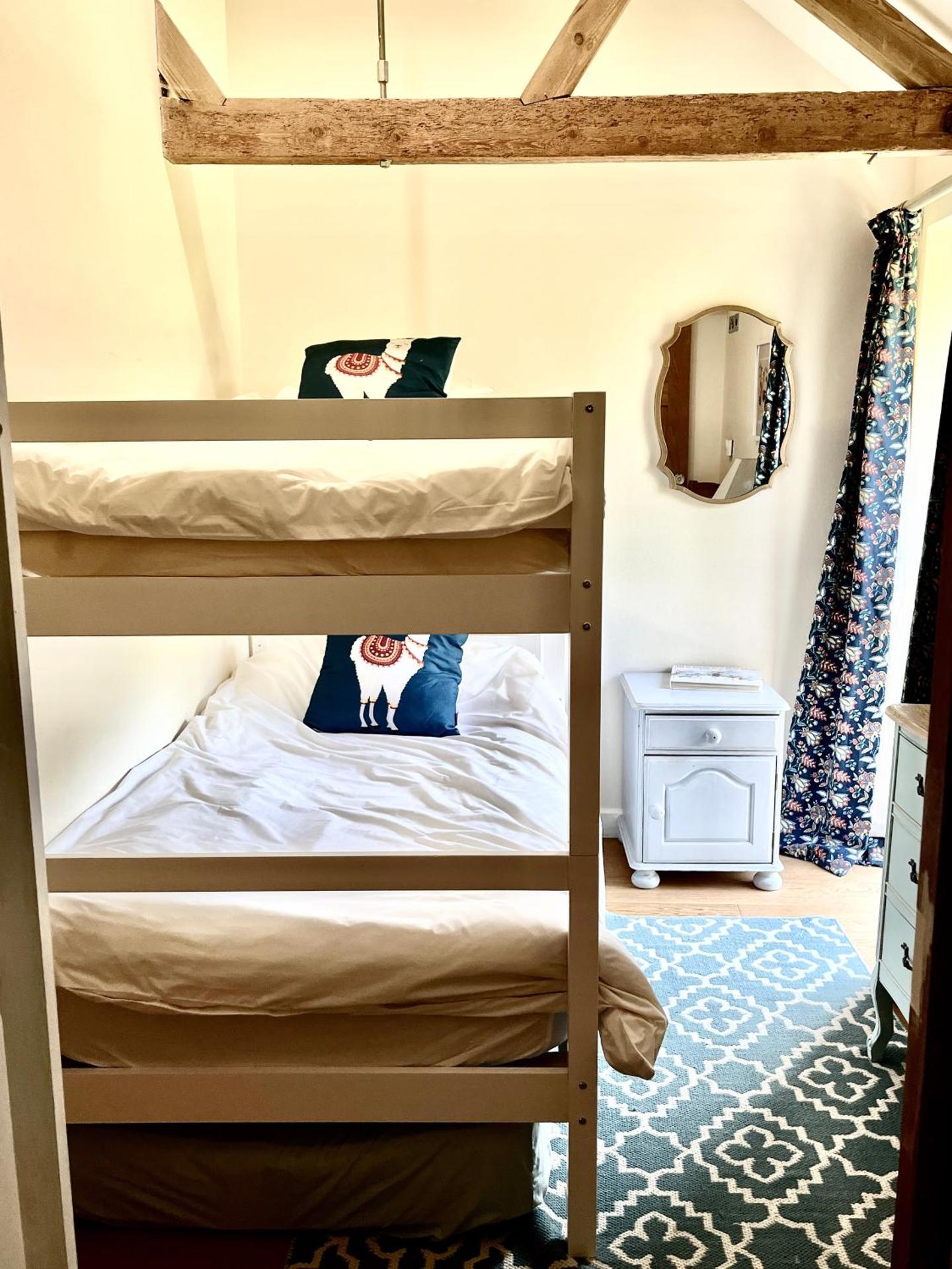 bunk bed