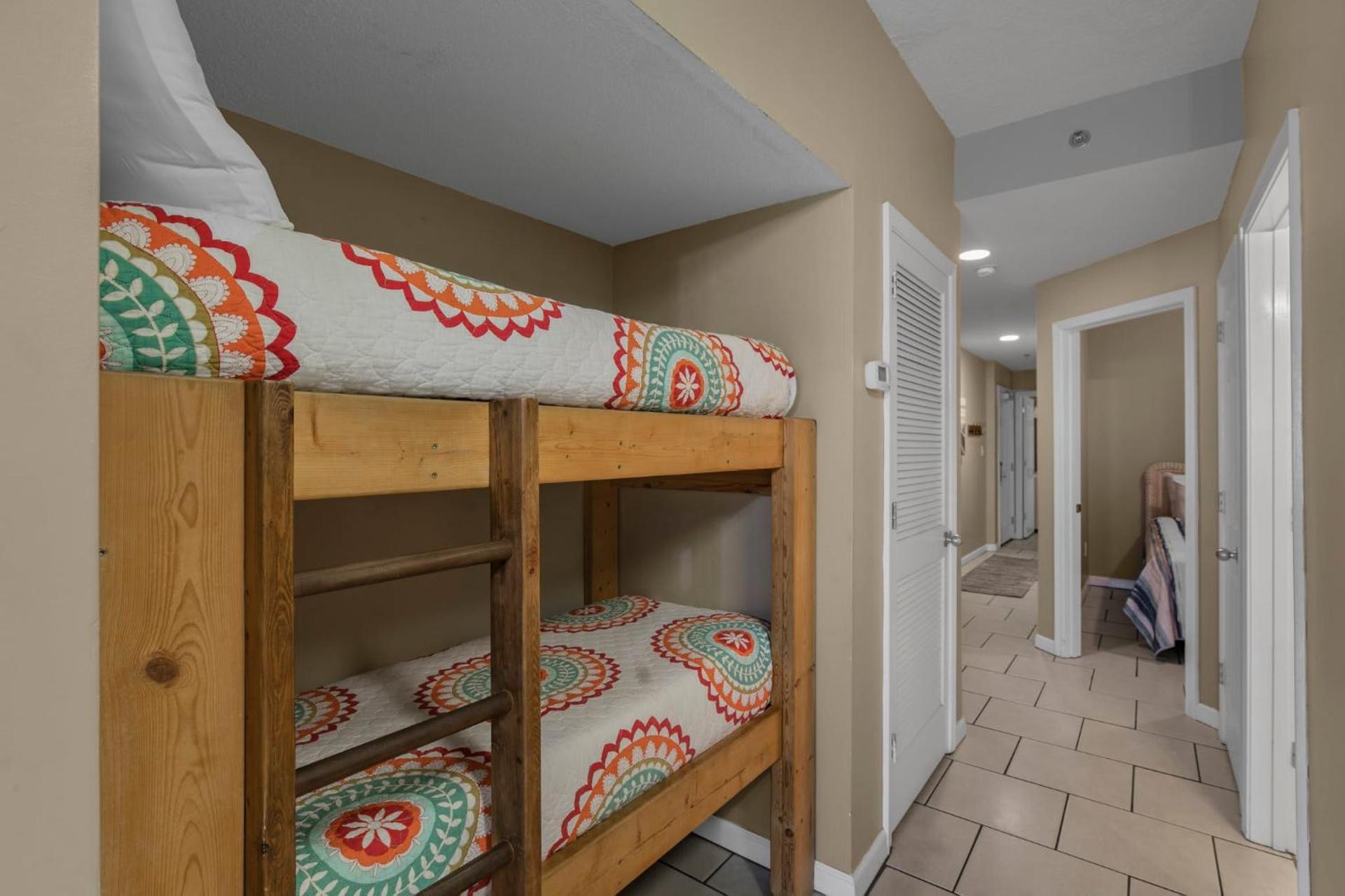 Tradewinds 001 by Vacation Homes Collection