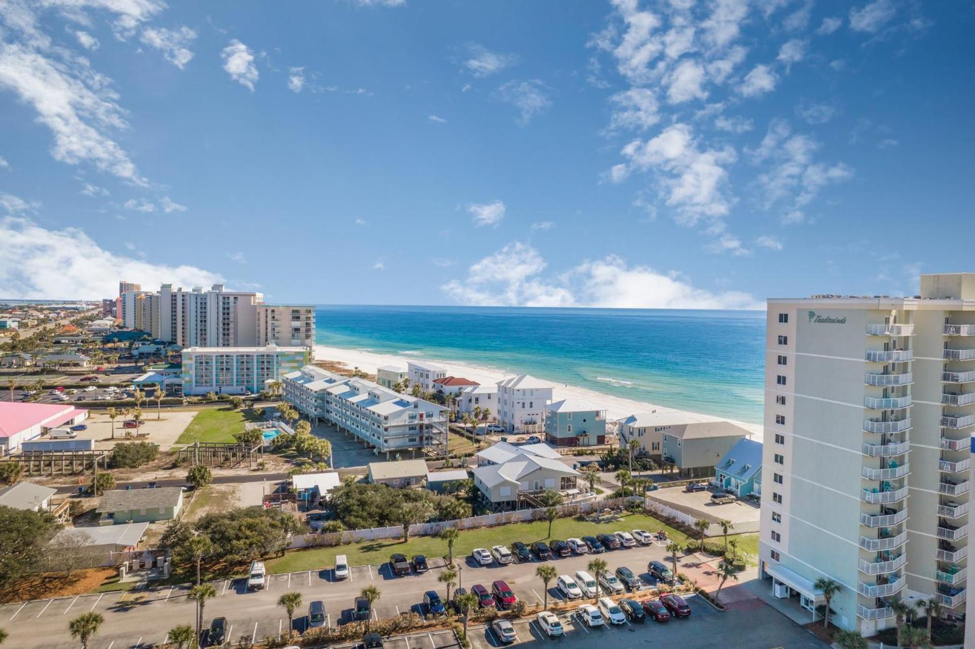 Tradewinds 001 by Vacation Homes Collection