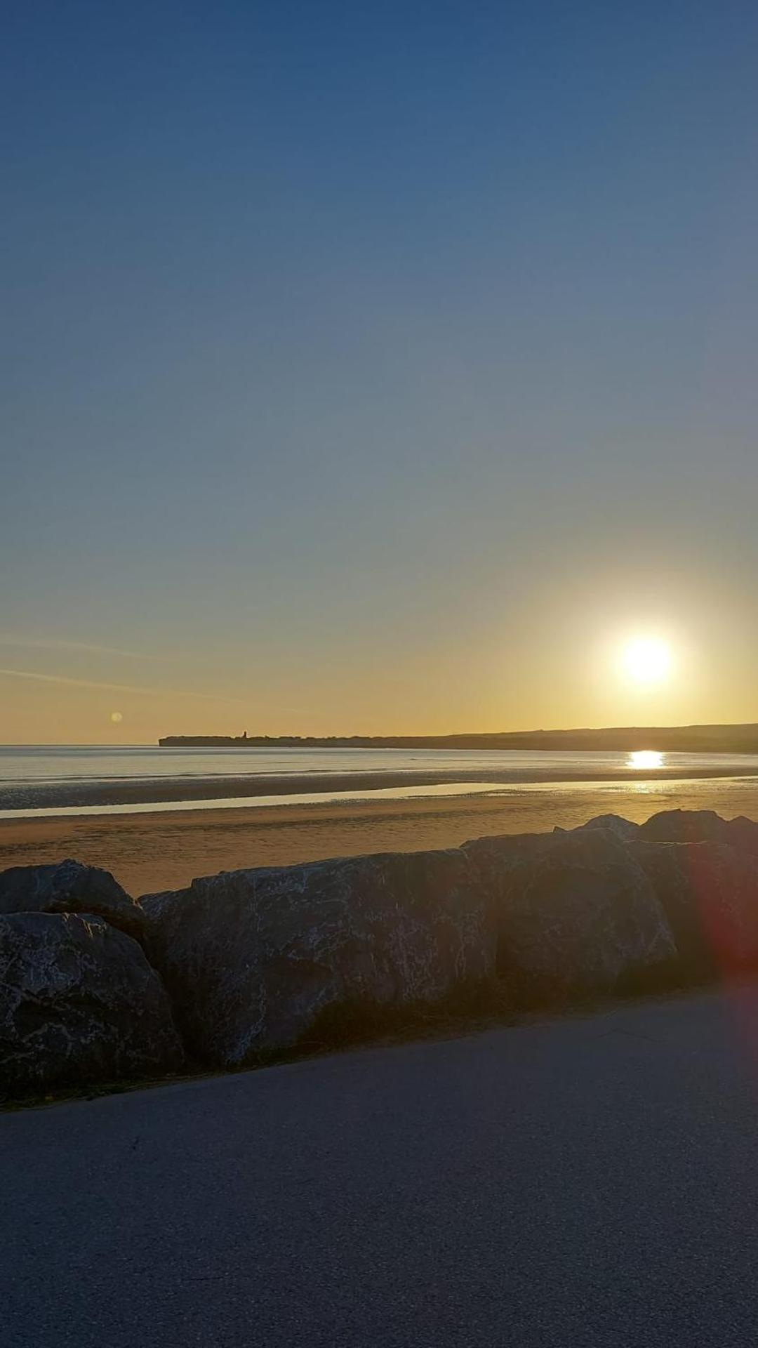 Lios na Mara Lahinch