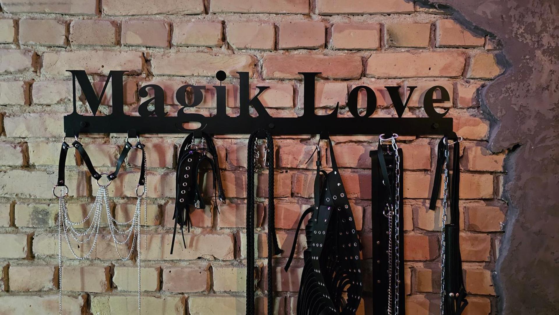 Property logo or sign