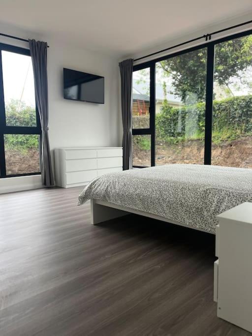 Deerpark semi sleeps 8 with sofa bed