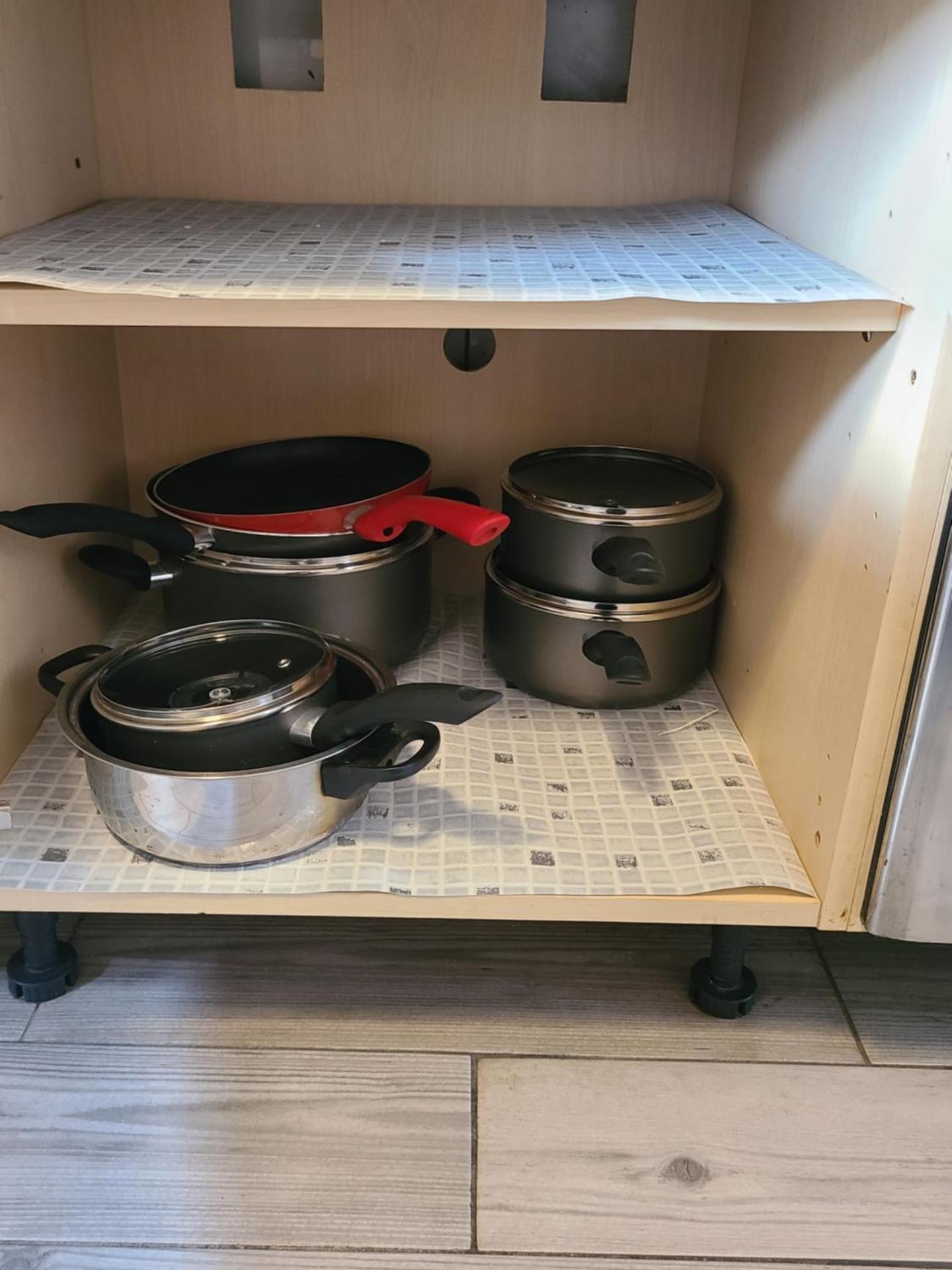 GATWICK ROOMs-TRAVEL SERVICE-AIRPORT PARKING