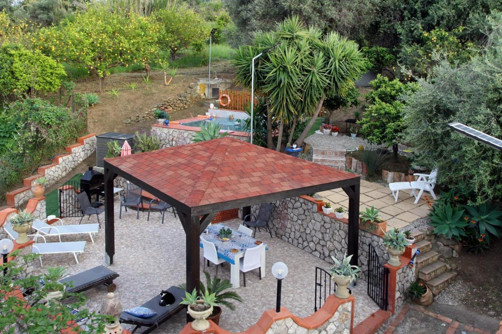 Inner courtyard view