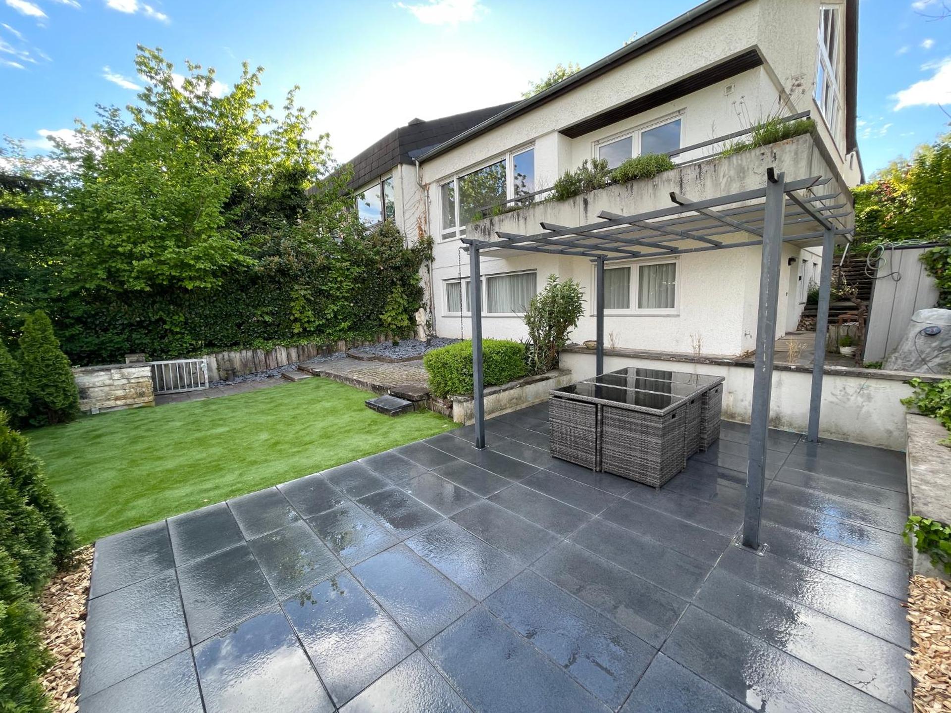 Tübingen - auf dem Österberg - free parking