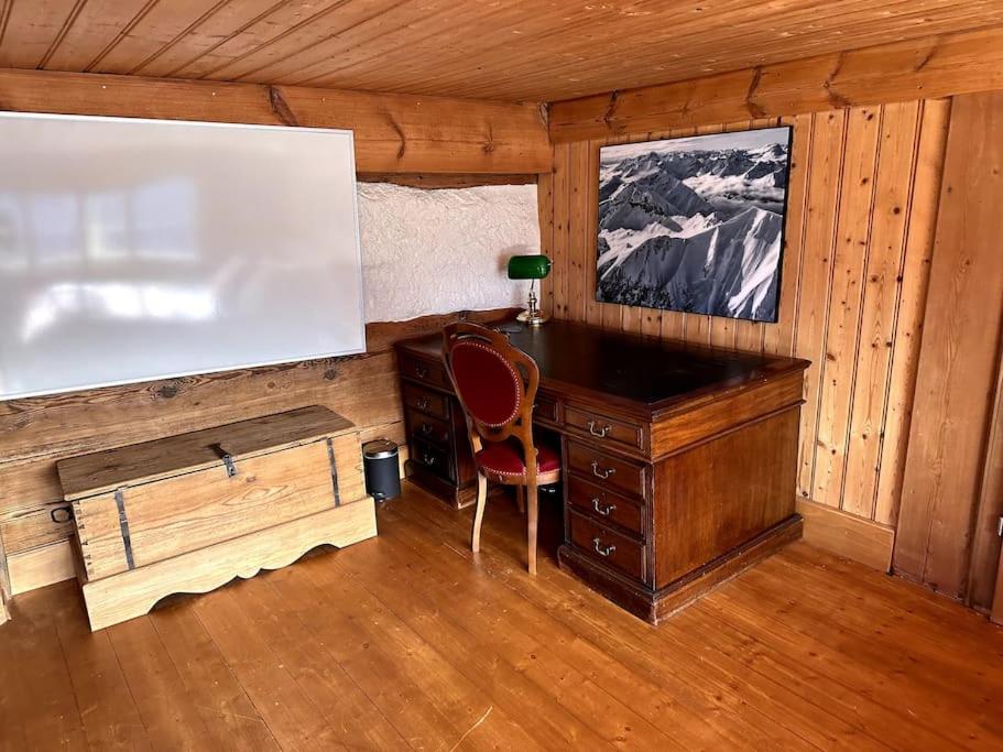 Spacious 3 bedroom Chalet near Flims