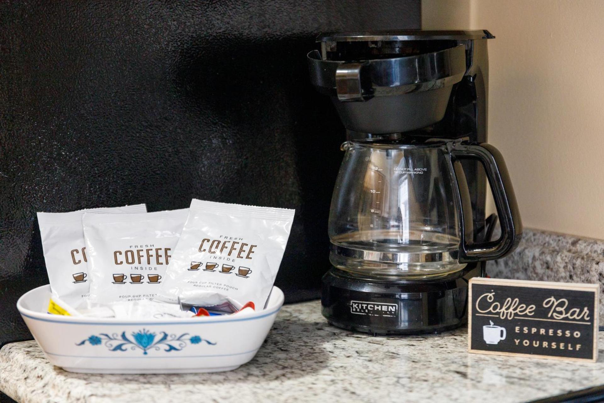 Coffee/tea facilities