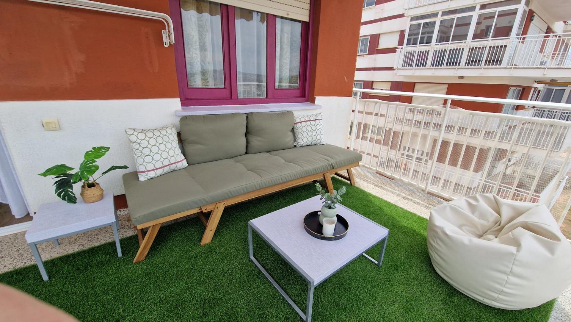 Incredible seafront with sunrise and sunset views