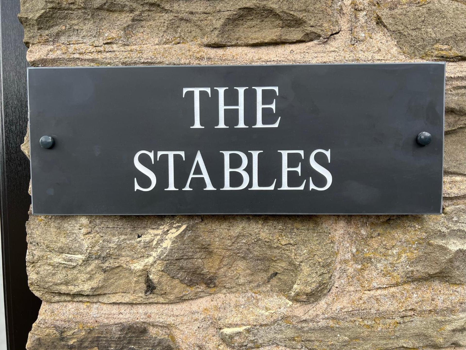 The Coach House & The Stables Yorkshire Peak District With and without hot tub options